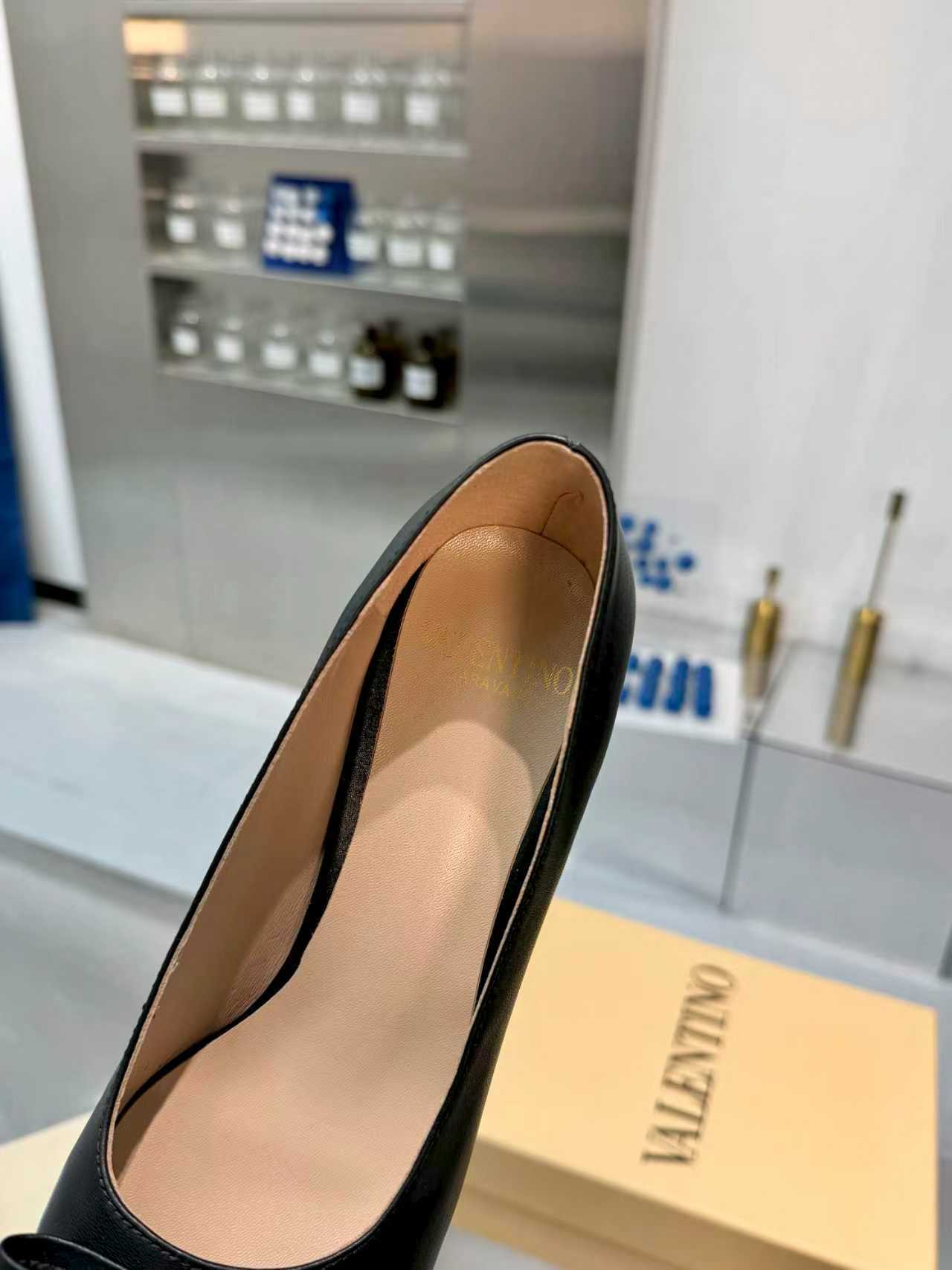 27222-Valentino-788 gallery