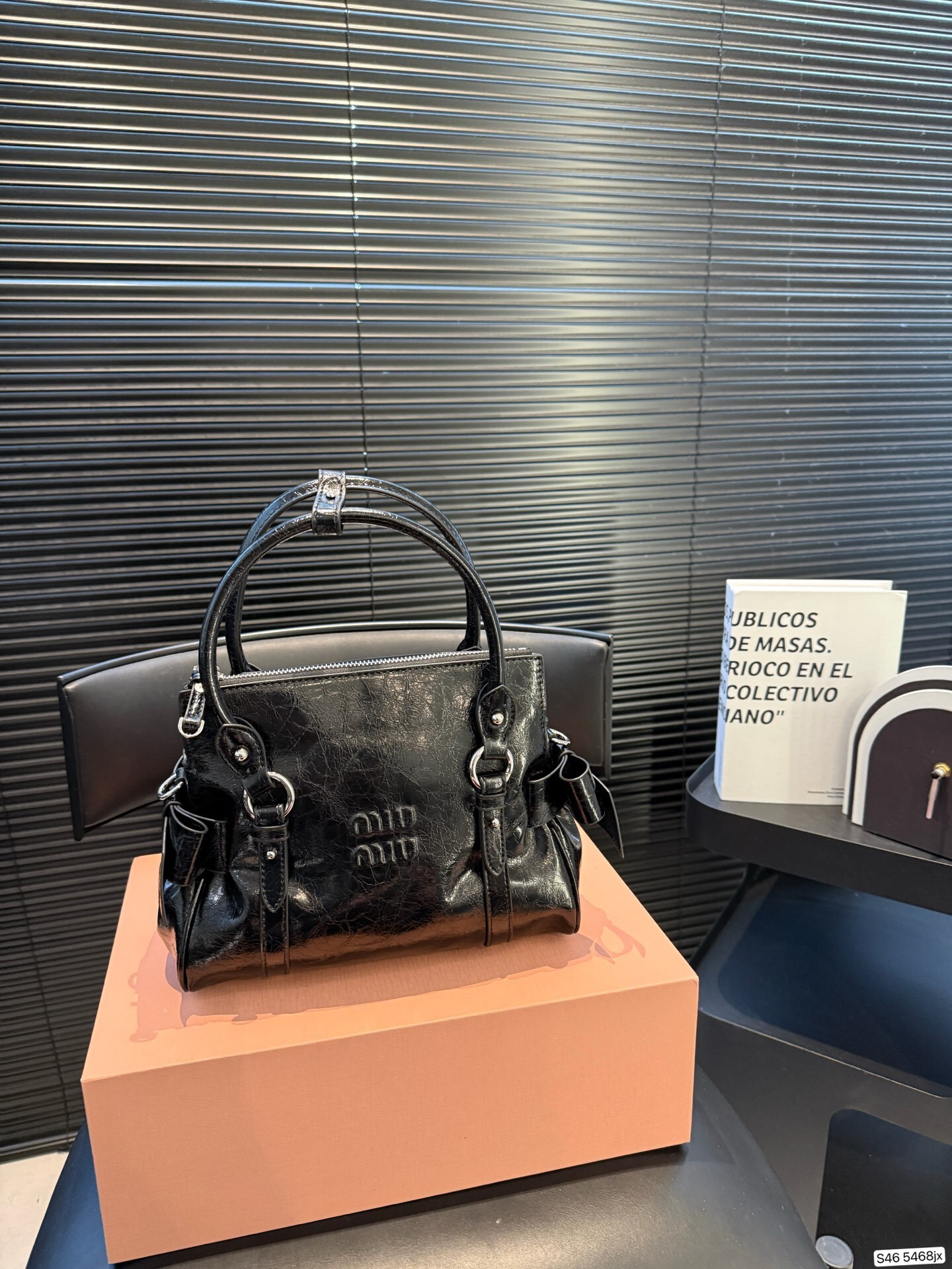 27228-MIUMIU-748 gallery