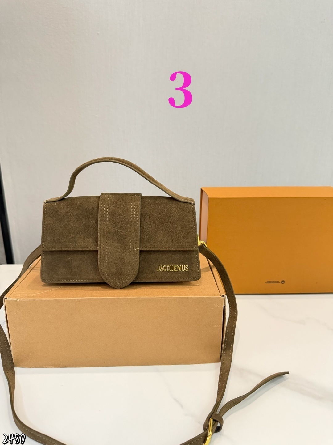 27230-Jacquemus-410 gallery