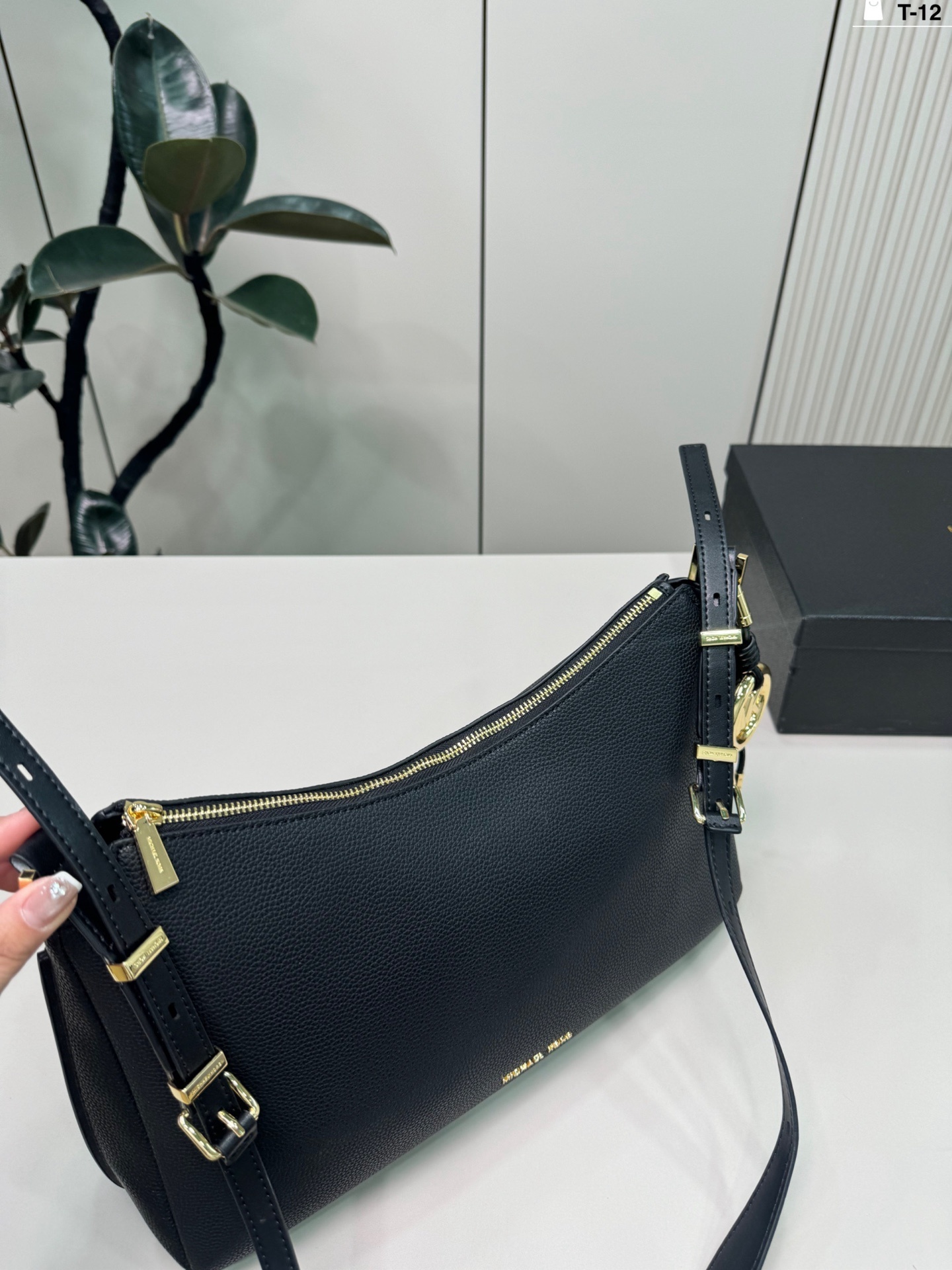 27233-MK-495 gallery