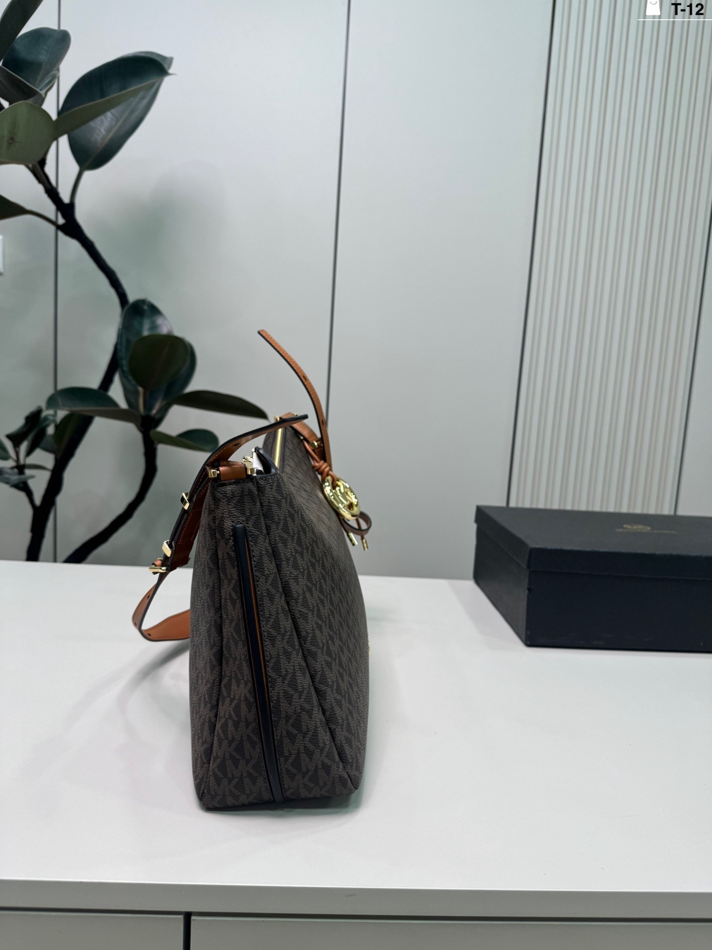 27233-MK-495 gallery