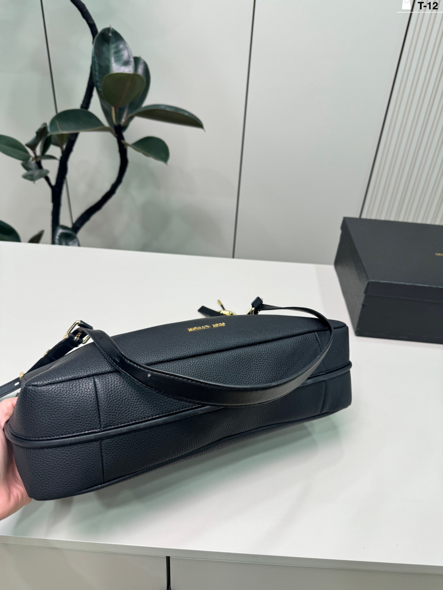 27233-MK-495 gallery