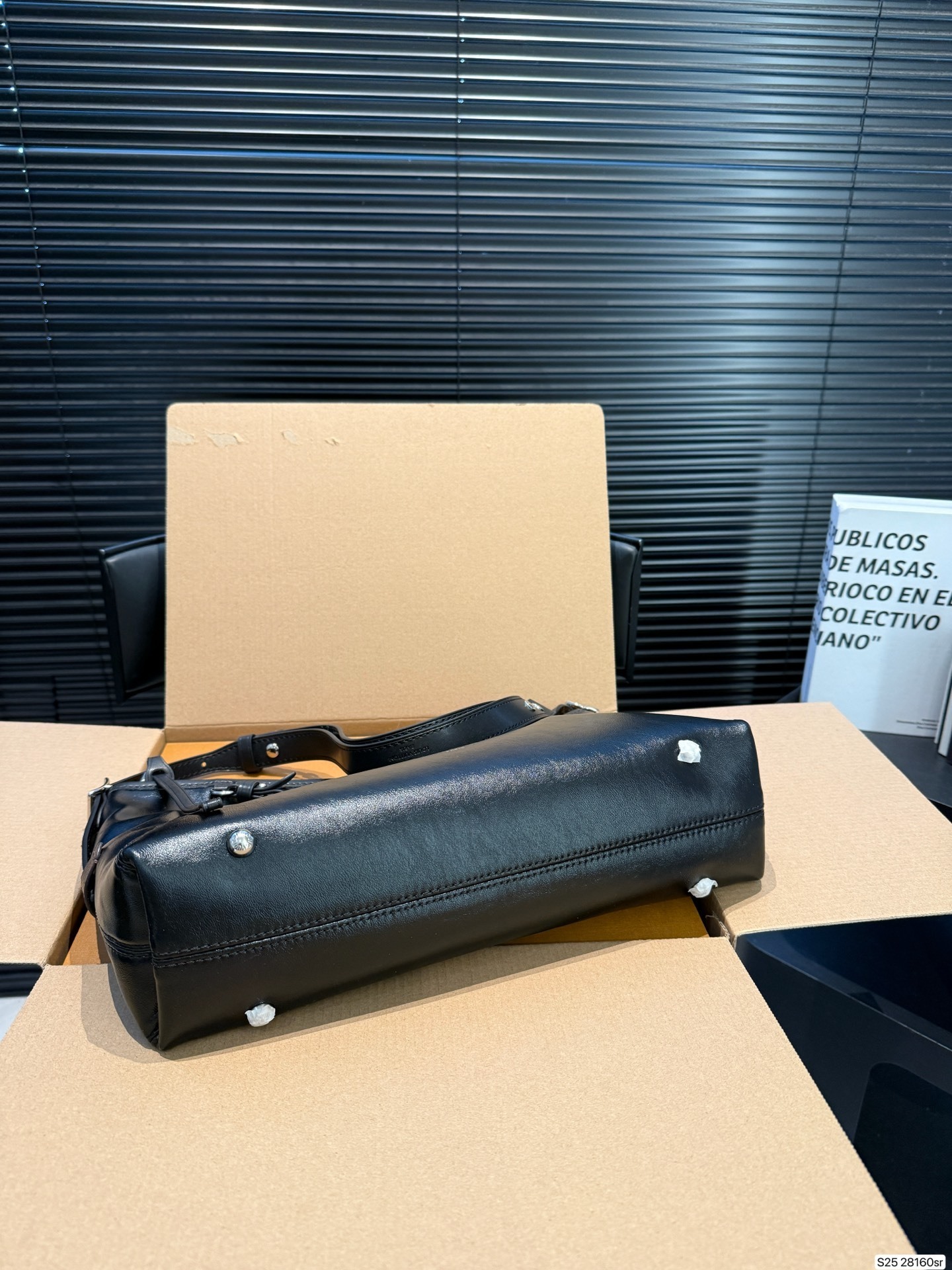 27234-LV-499 gallery