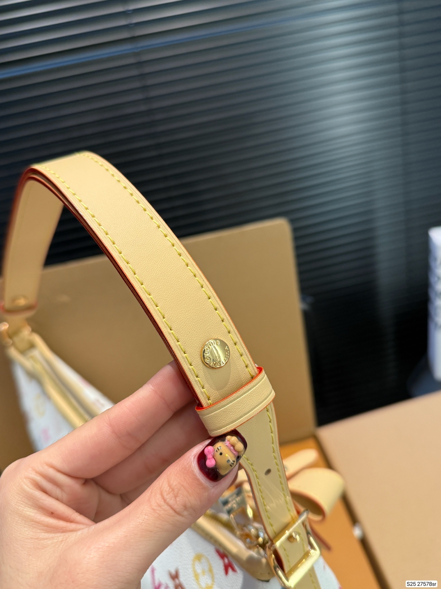 27234-LV-499 gallery