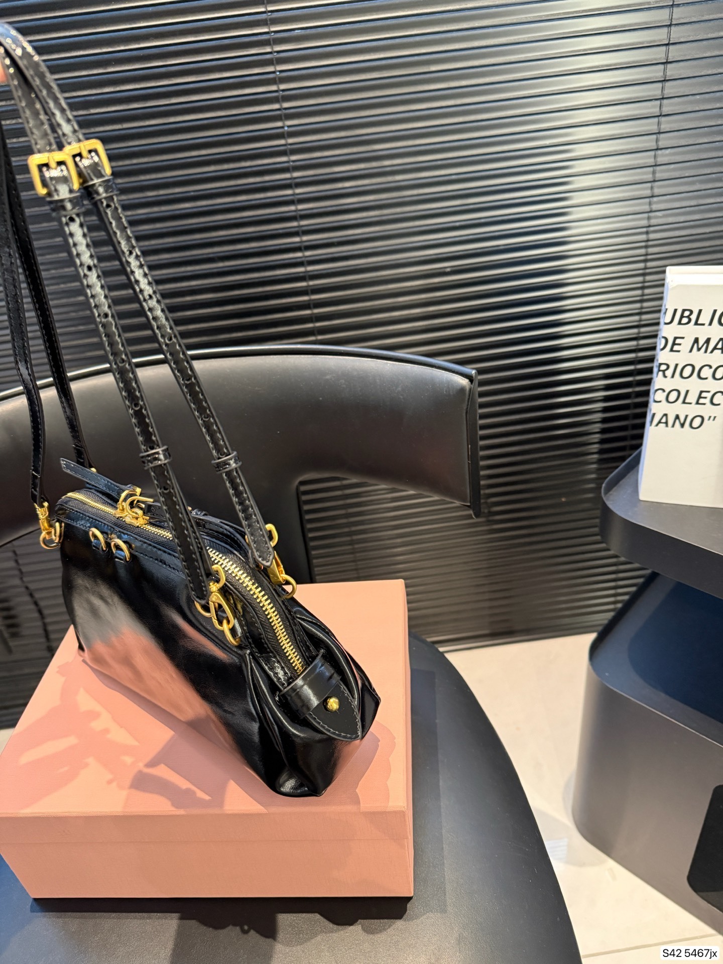 27235-MIUMIU-699 gallery