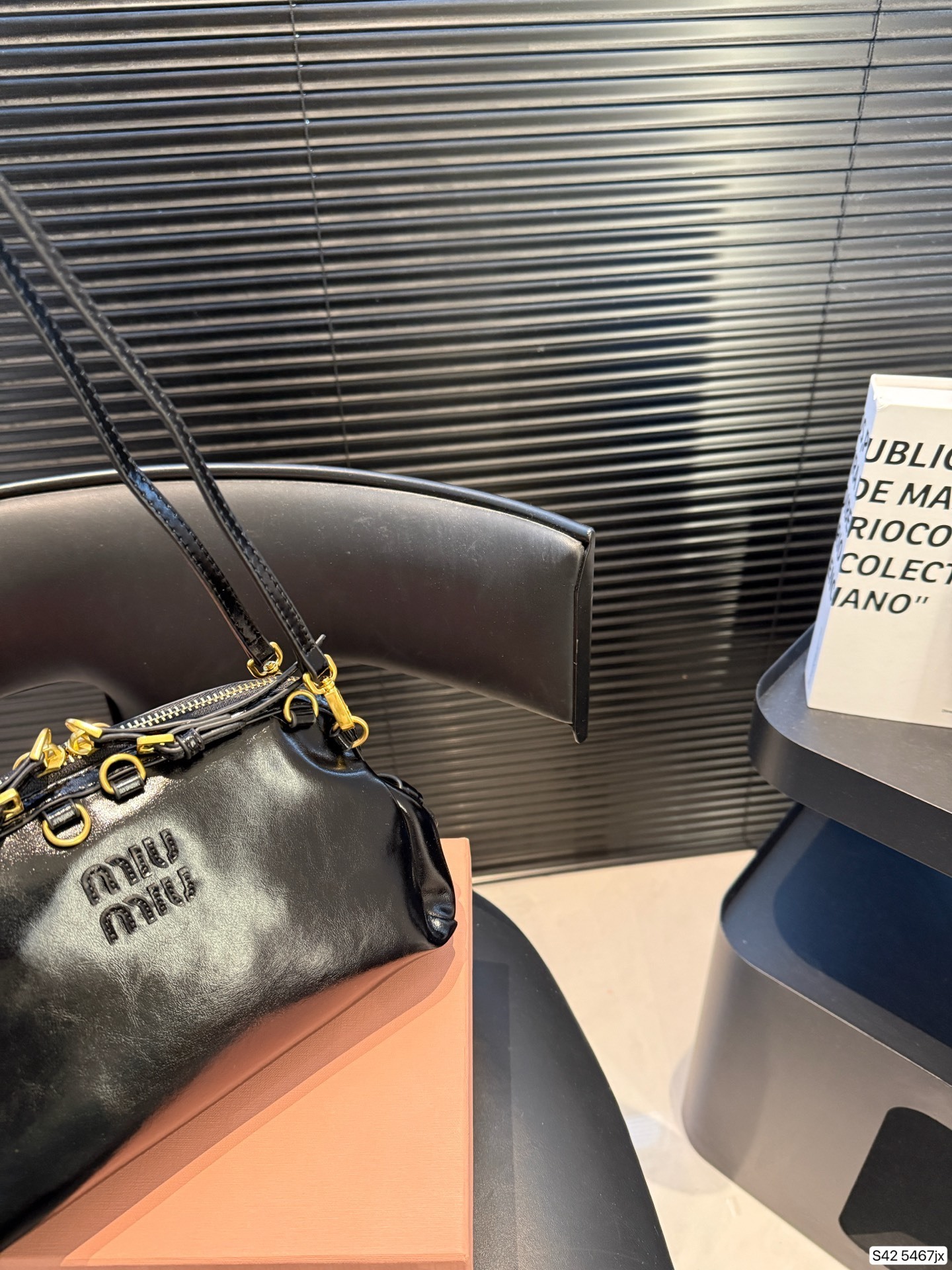 27235-MIUMIU-699 gallery