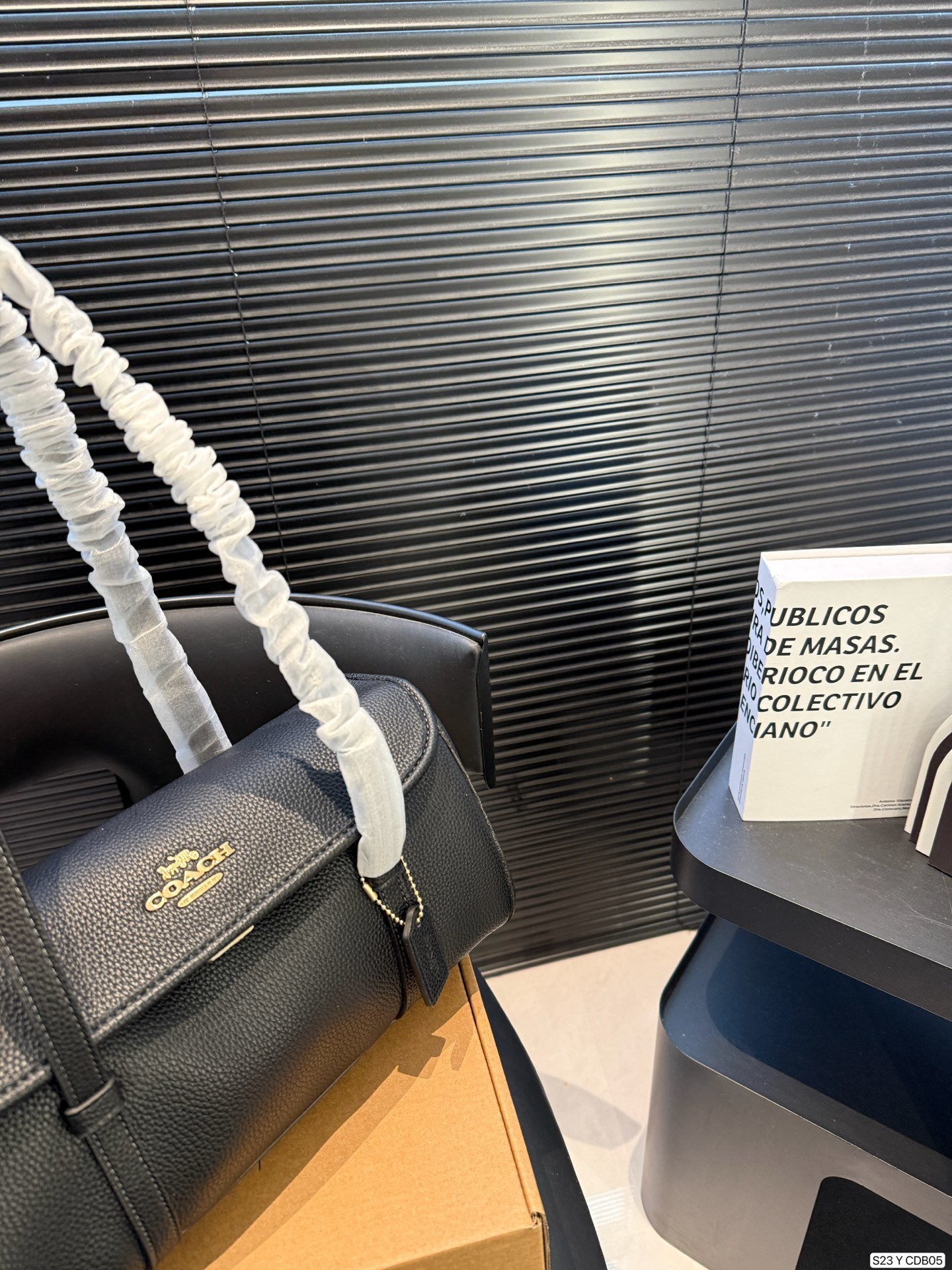 27237-COACH-489 gallery