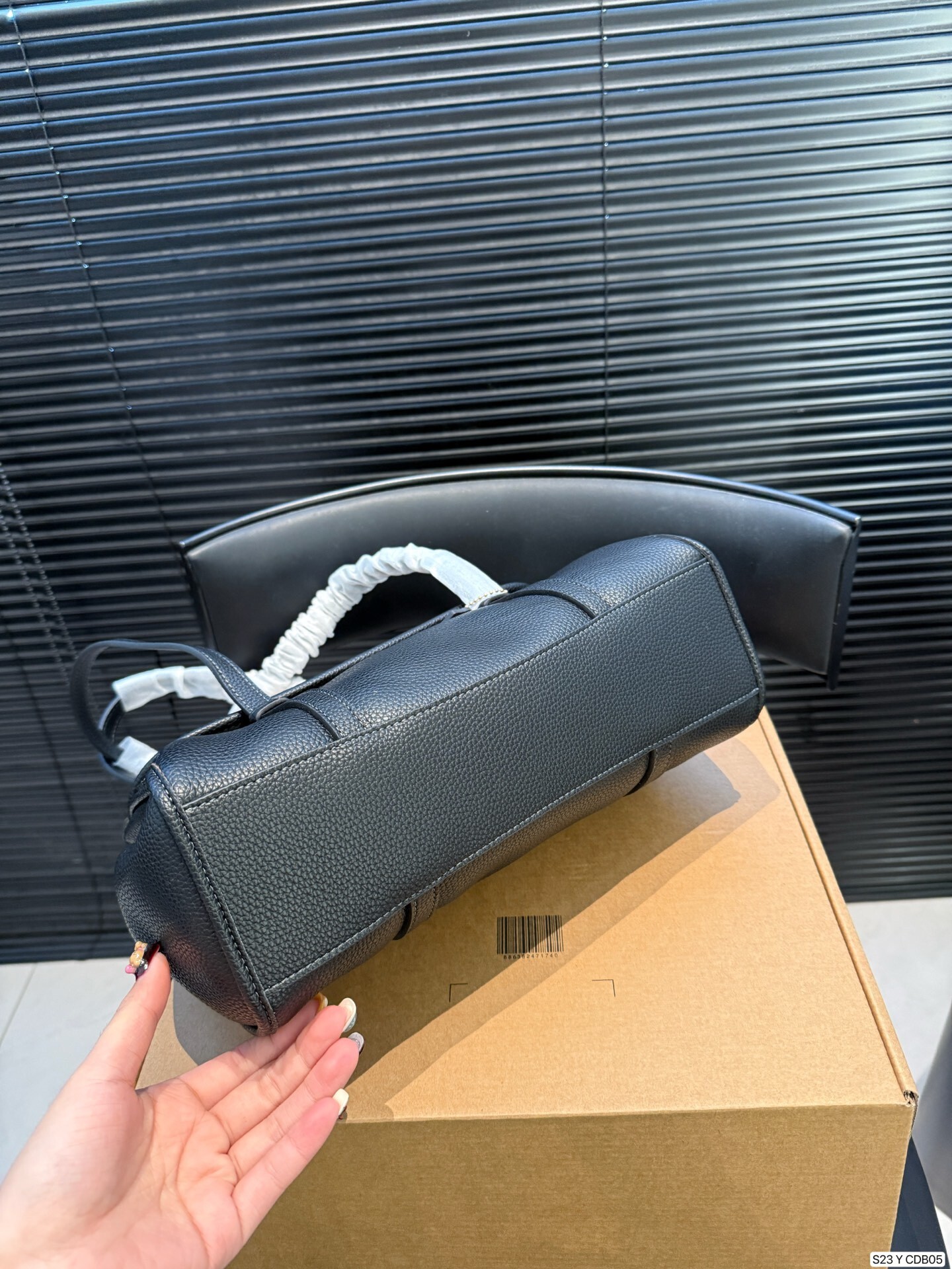 27237-COACH-489 gallery