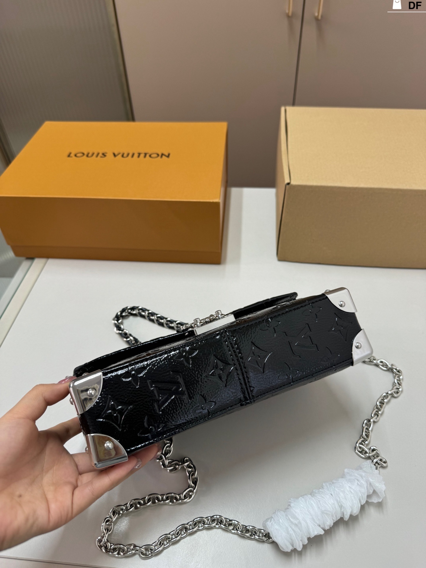 27244-LV-499 gallery