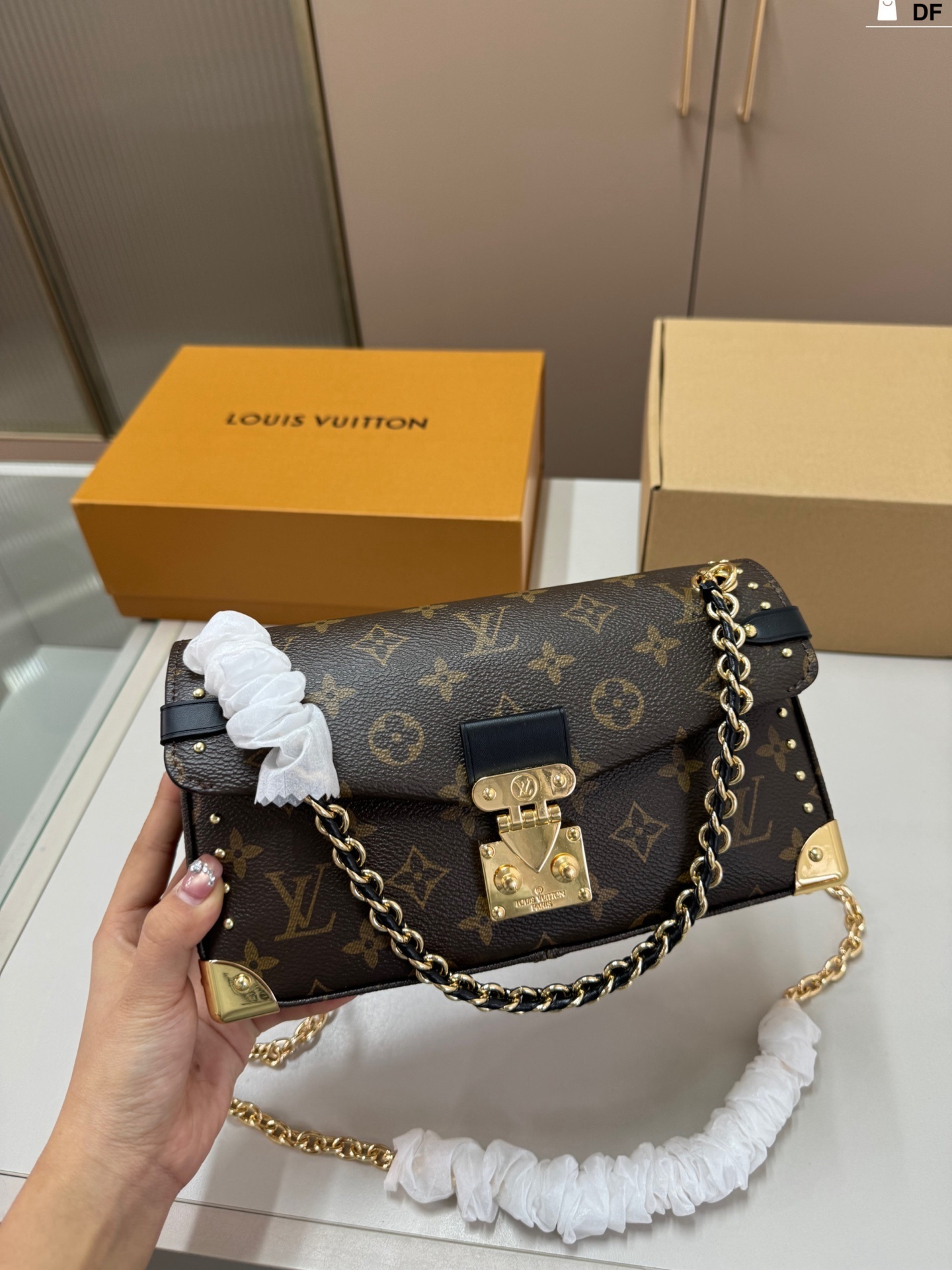 27244-LV-499 gallery