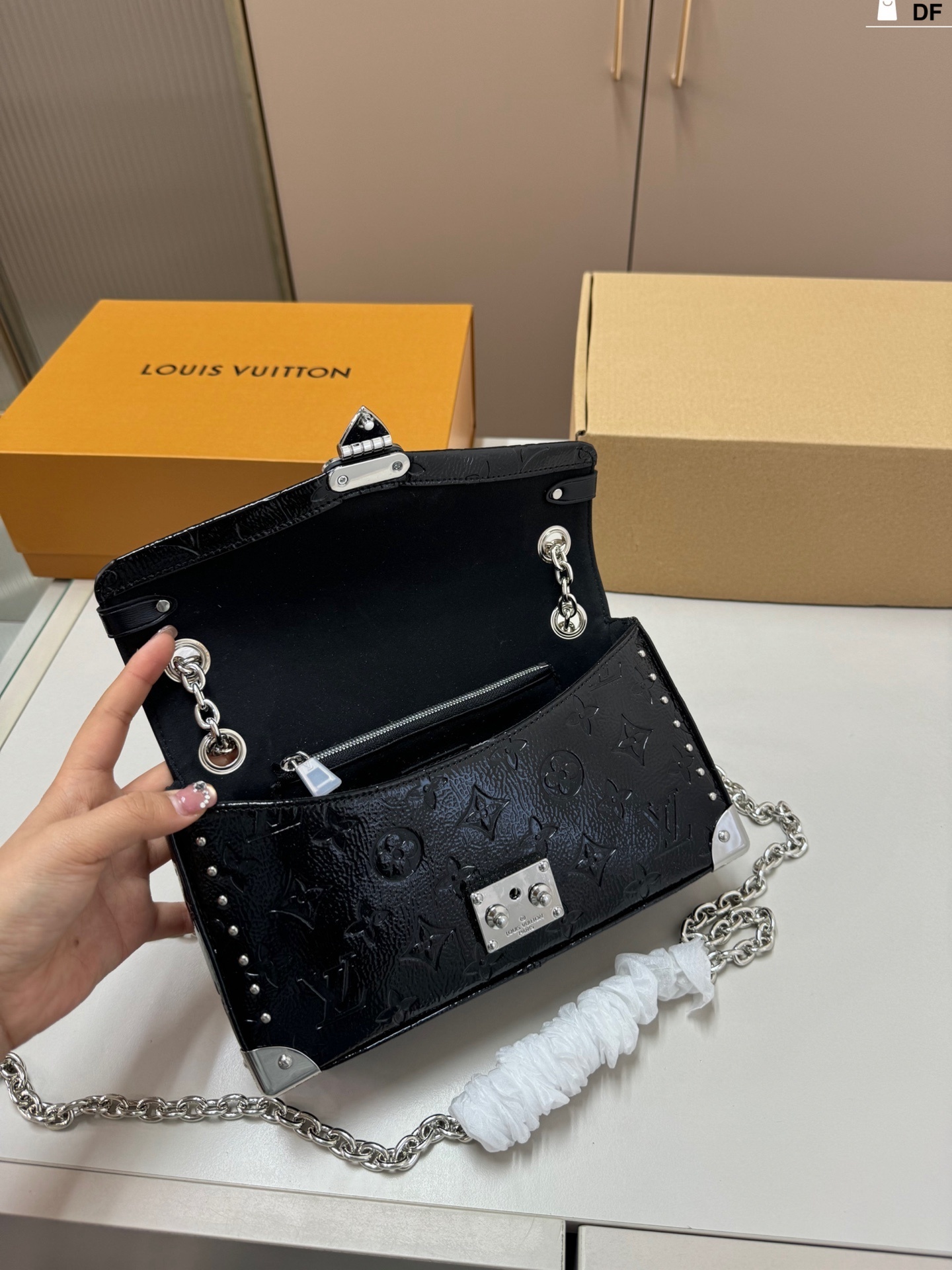 27244-LV-499 gallery