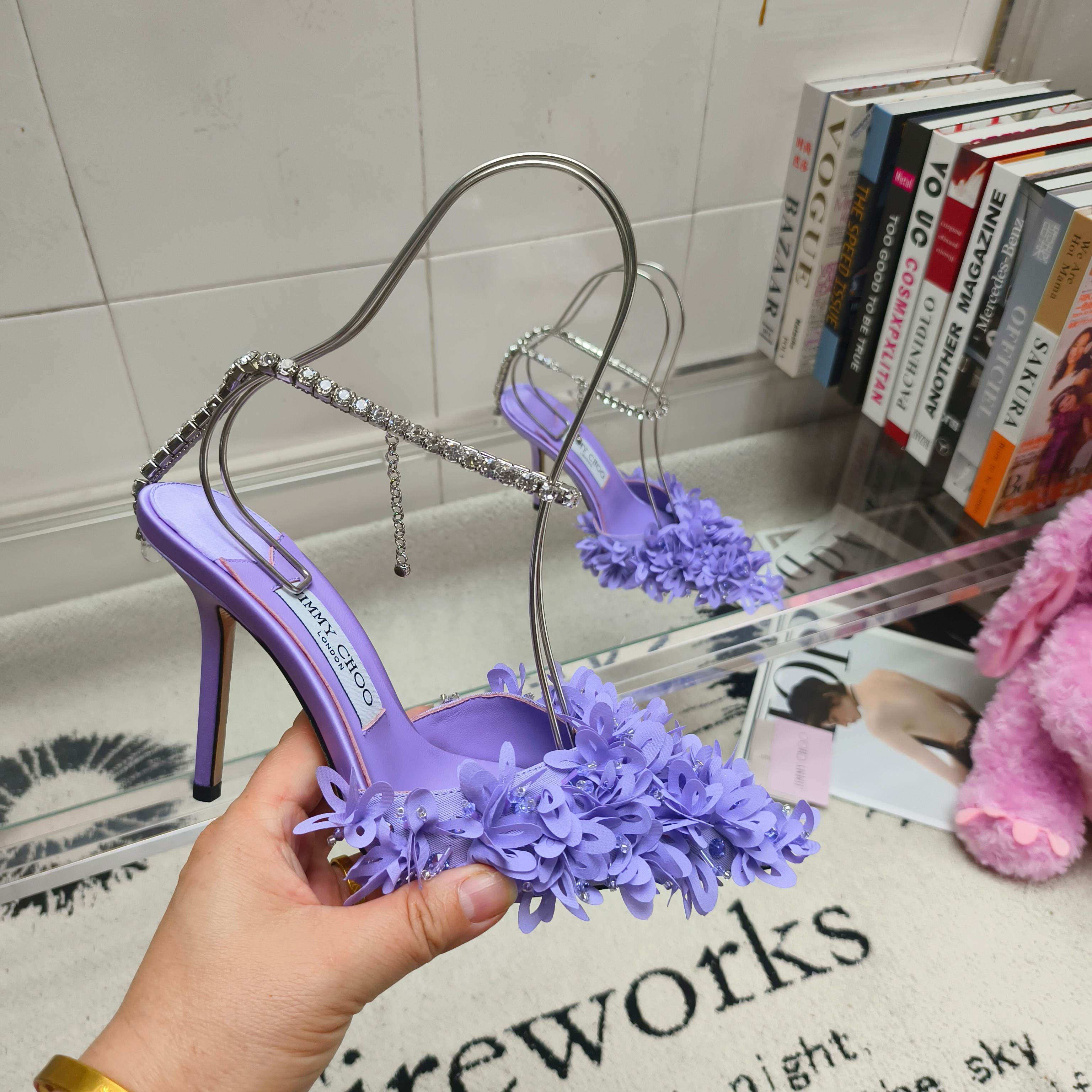 27250-JIMMY CHOO-1035 gallery