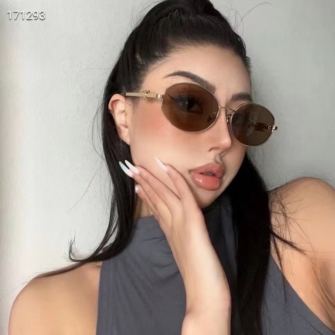 27252-Celine-425 gallery