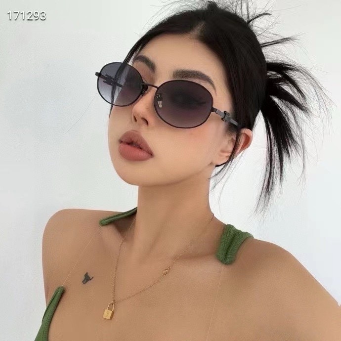 27252-Celine-425 gallery