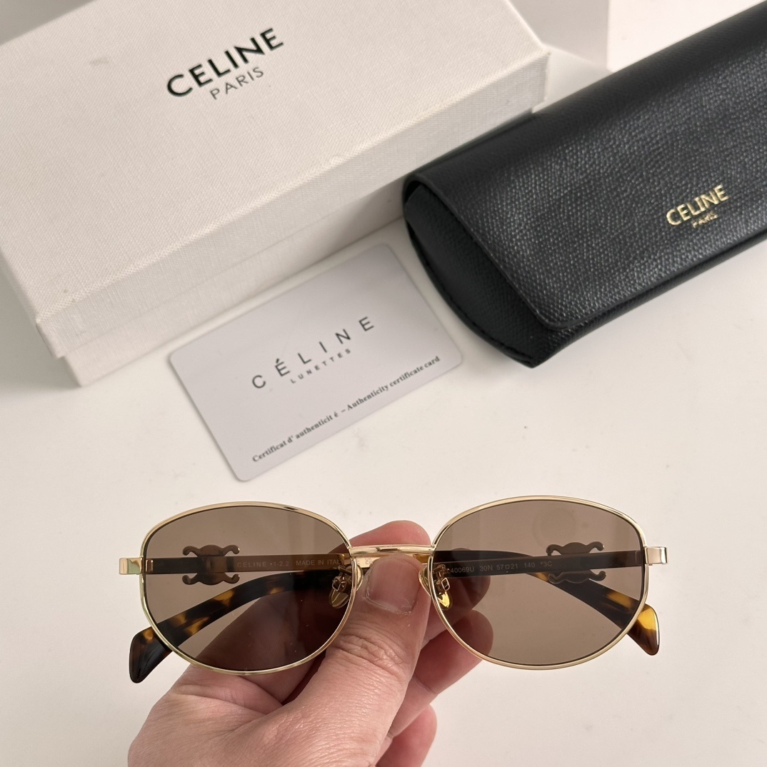 27252-Celine-425 gallery