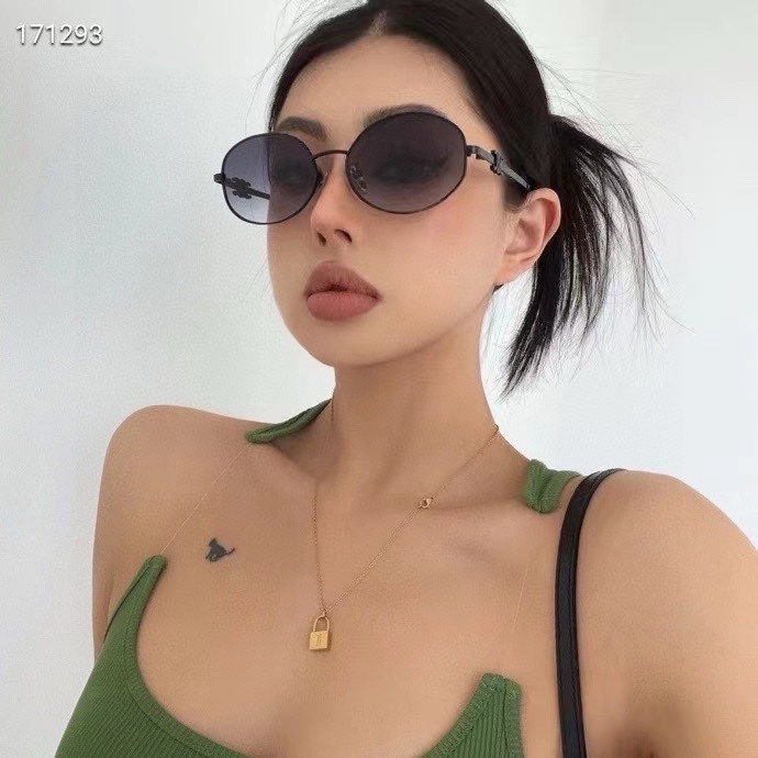 27252-Celine-425 gallery