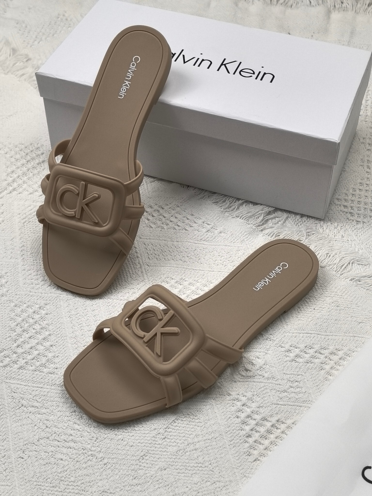 27255-CK-520 gallery