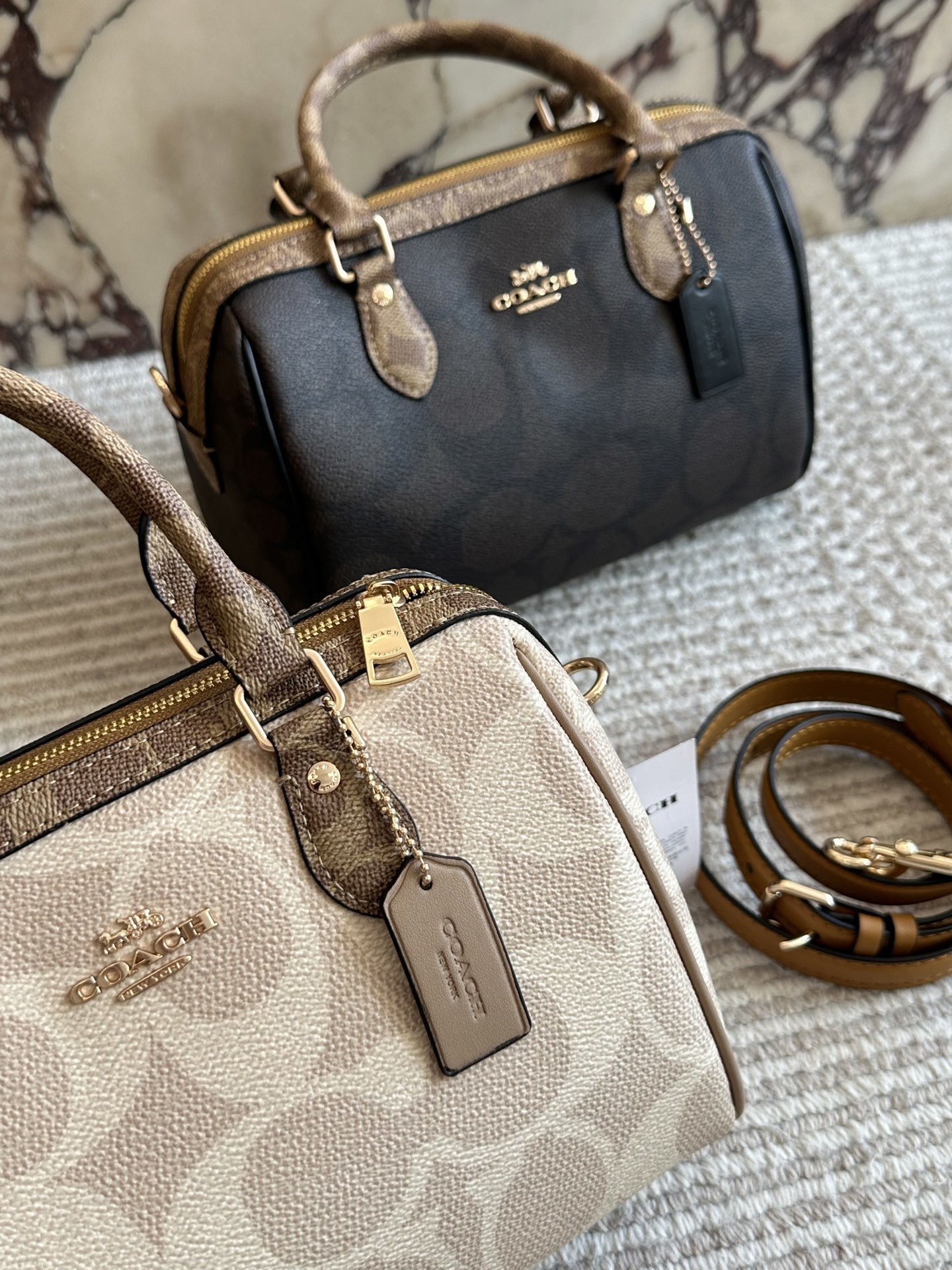 27260-COACH-550 gallery