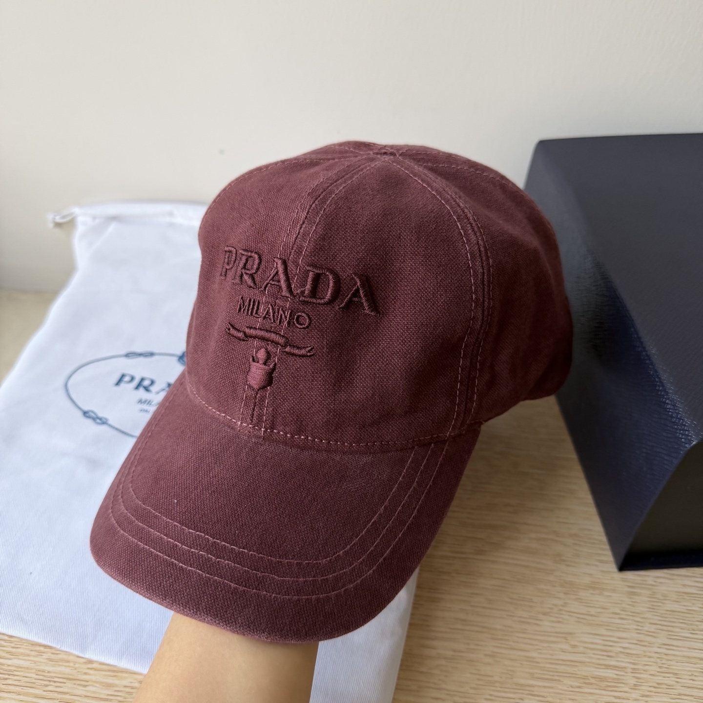 27262-Prada-220 gallery