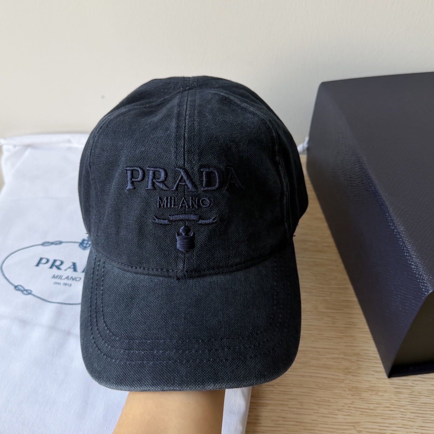 27262-Prada-220 gallery