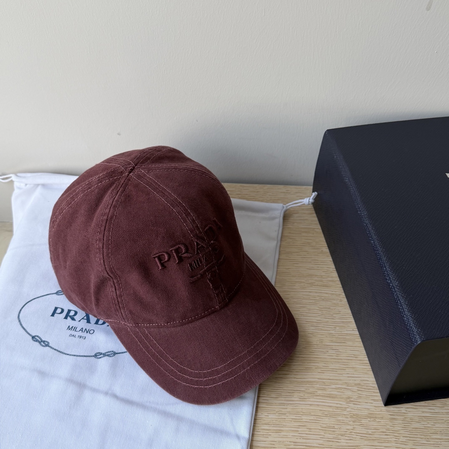 27262-Prada-220 gallery