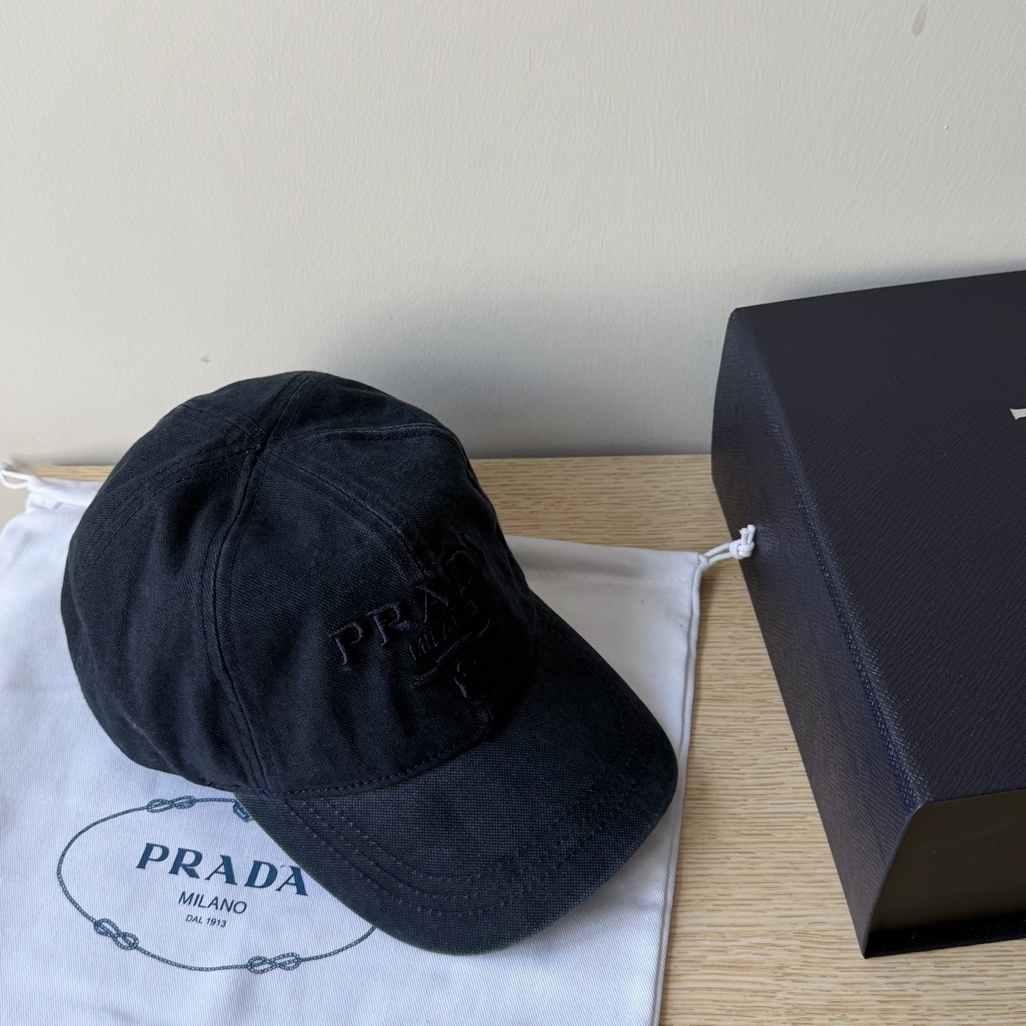 27262-Prada-220 gallery