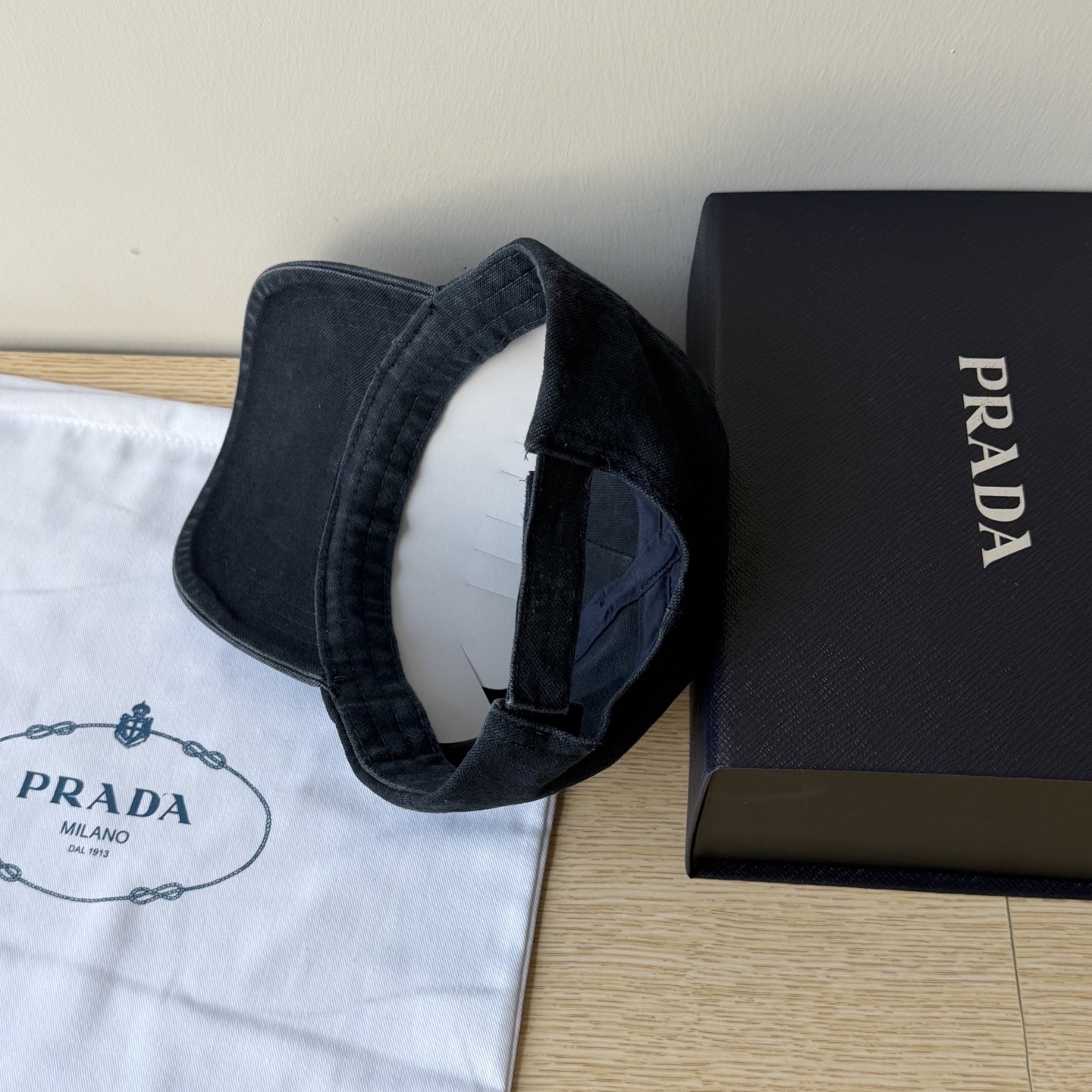 27262-Prada-220 gallery