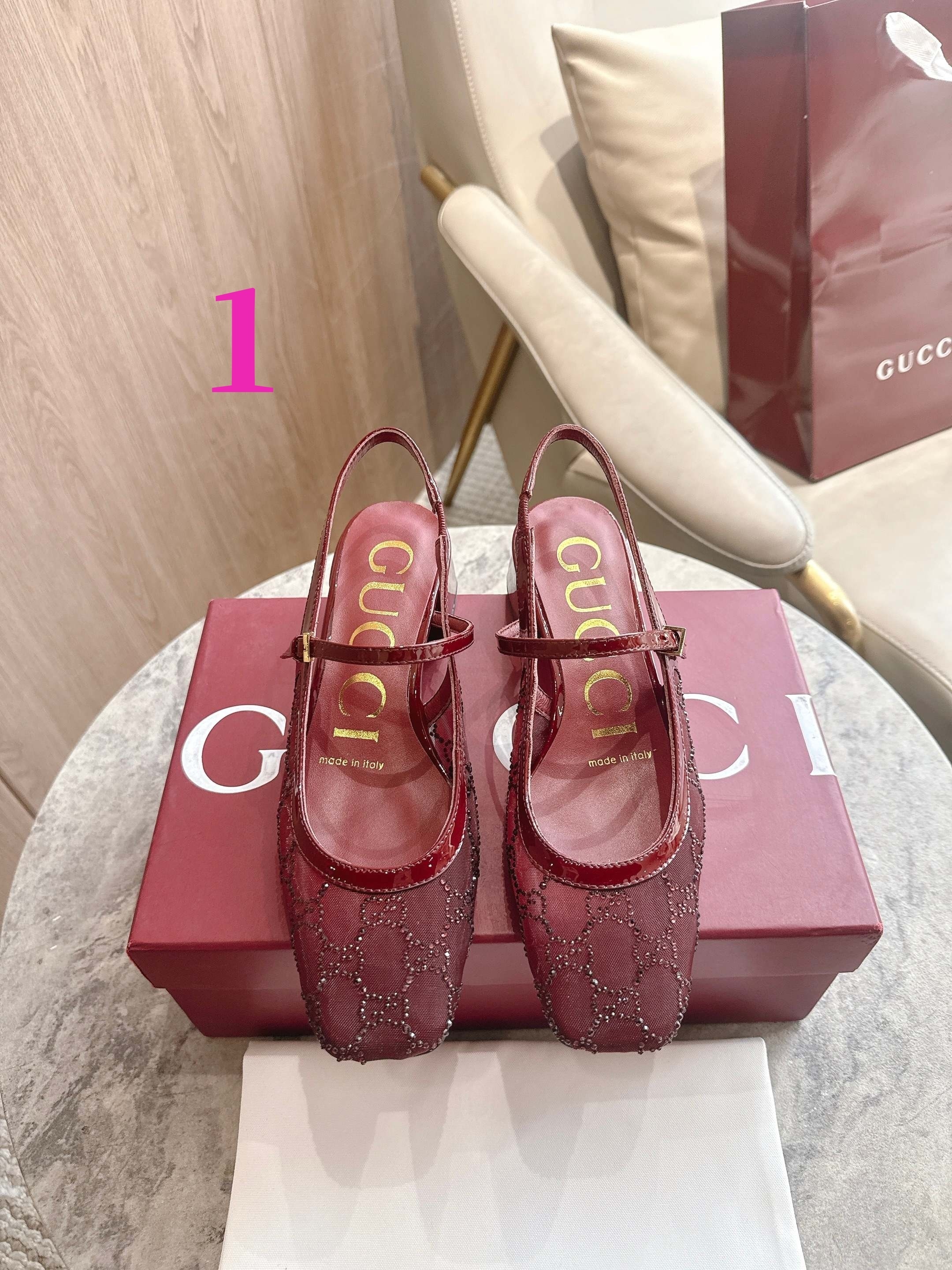 27269-Gucci-888 gallery