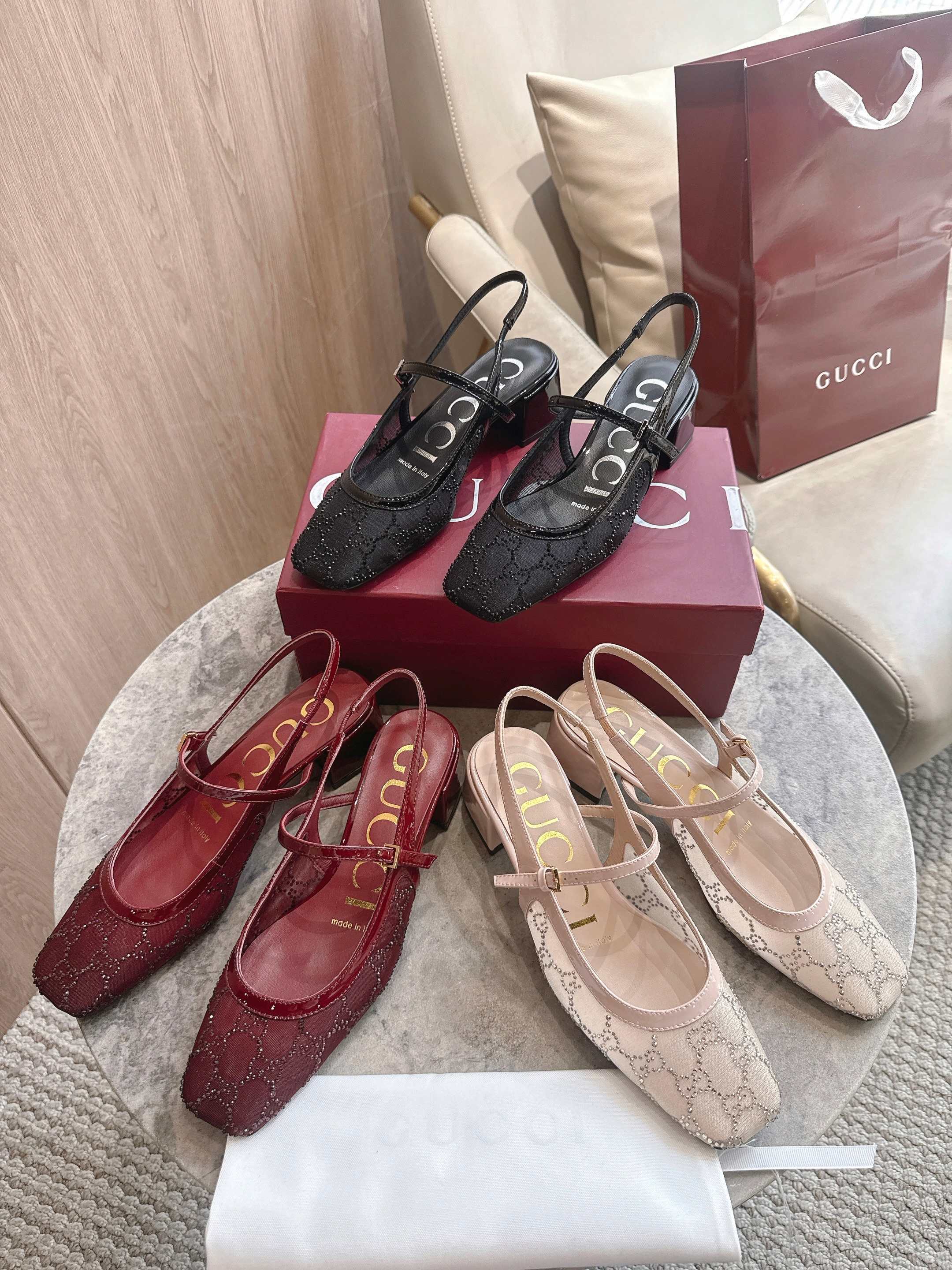 27269-Gucci-888 gallery