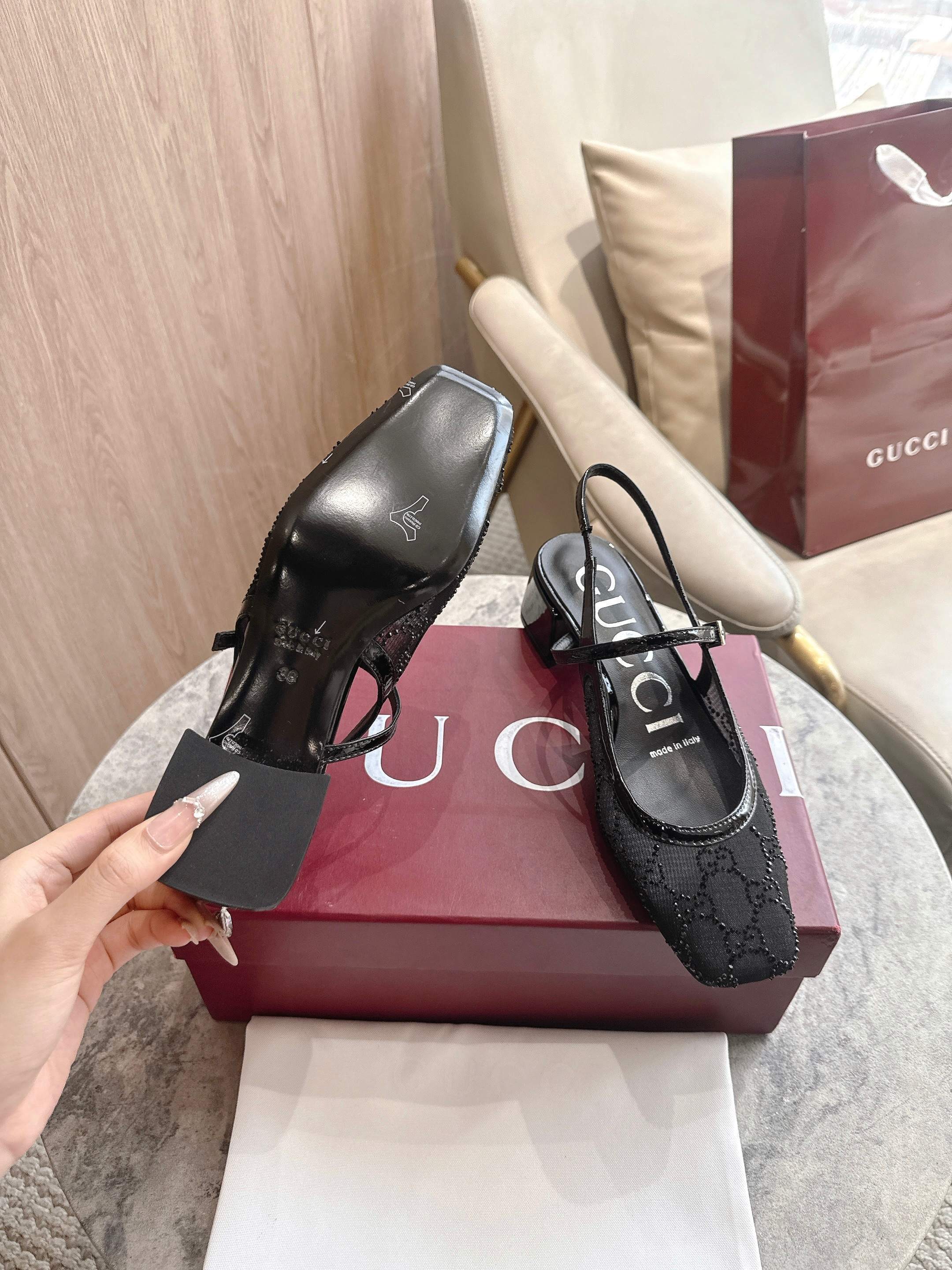 27269-Gucci-888 gallery