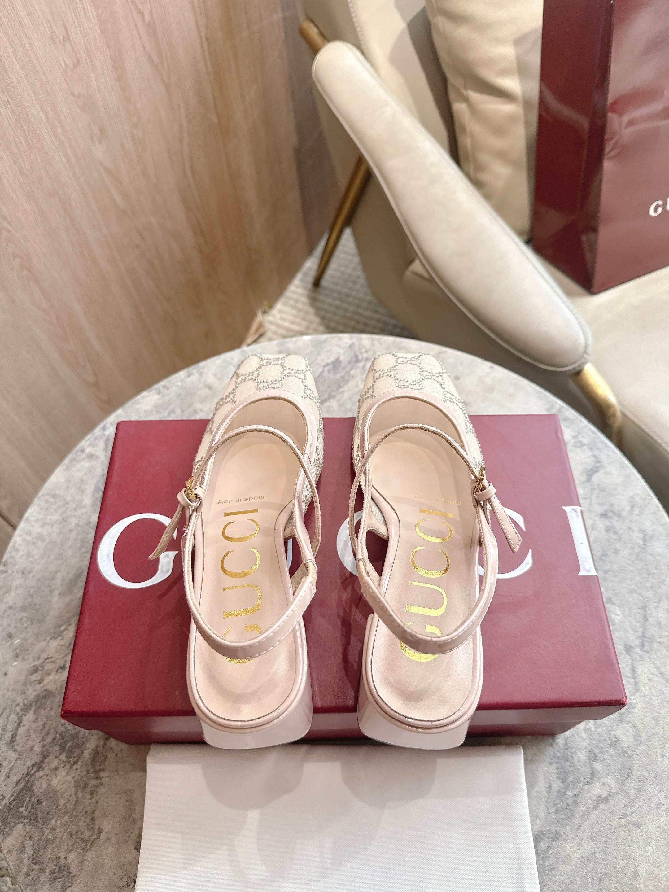 27269-Gucci-888 gallery