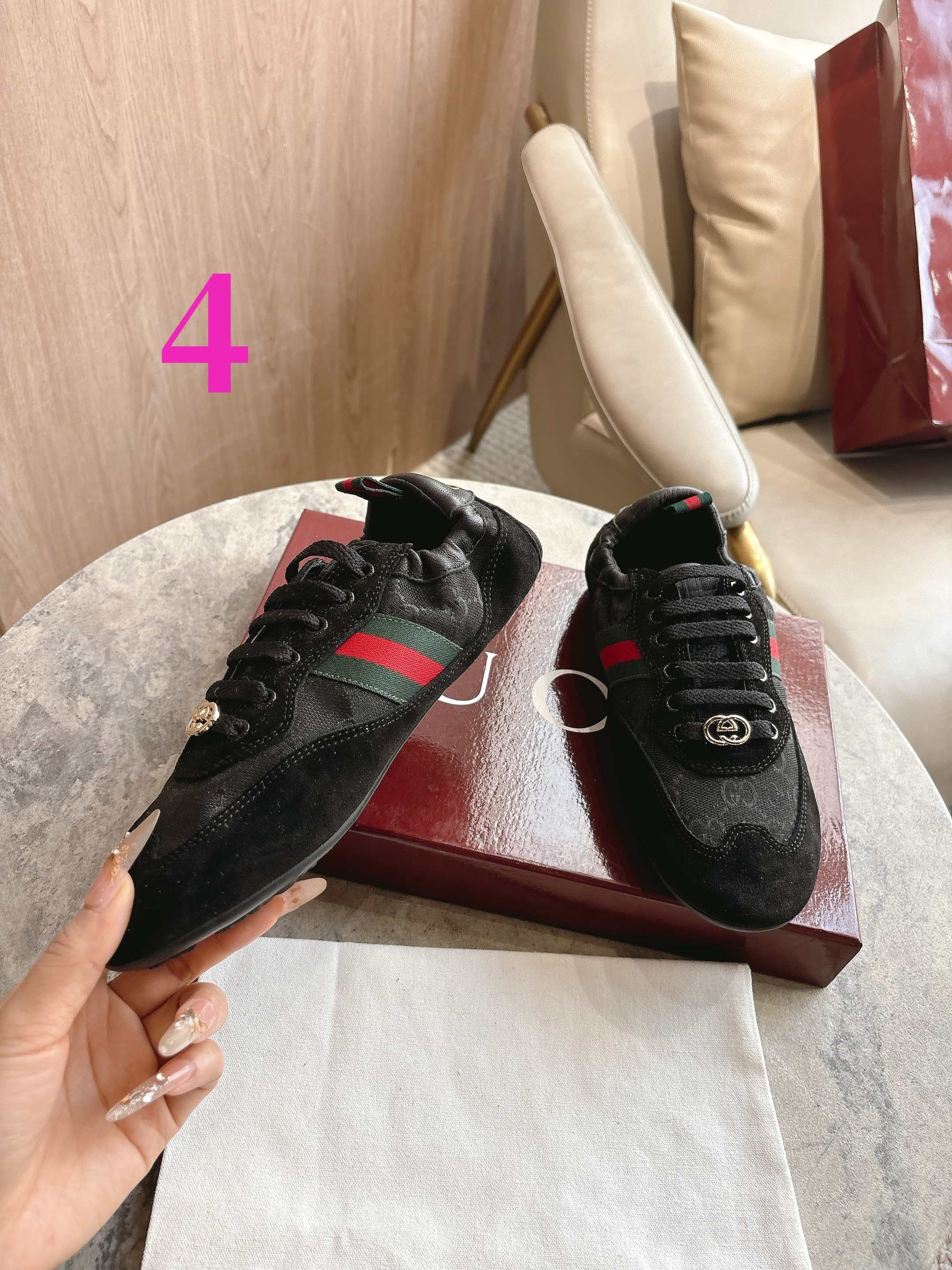 27270-Gucci-788 gallery