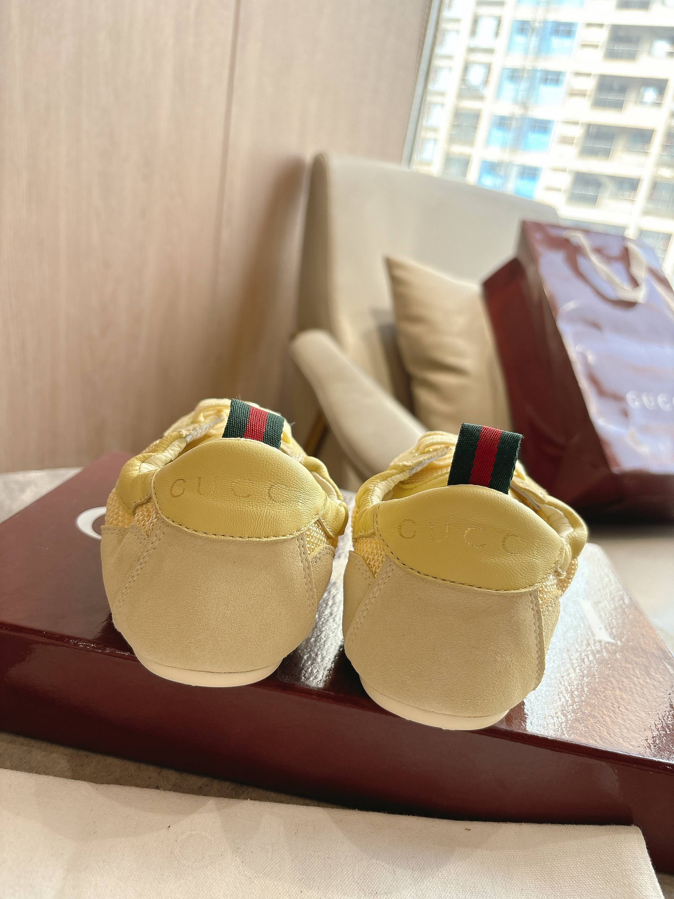 27270-Gucci-788 gallery