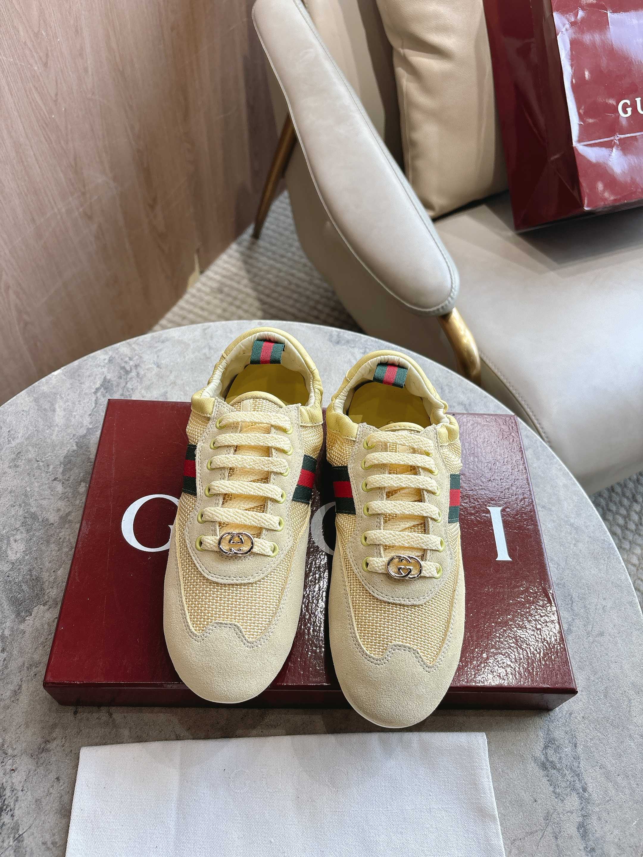 27270-Gucci-788 gallery