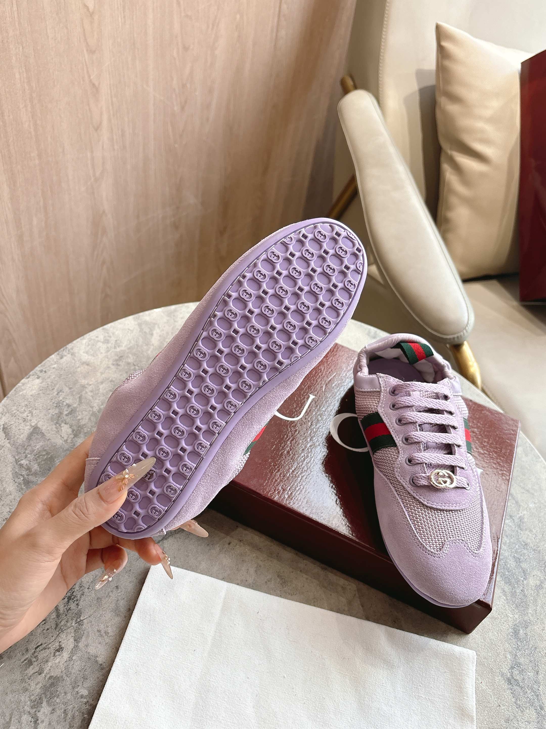 27270-Gucci-788 gallery