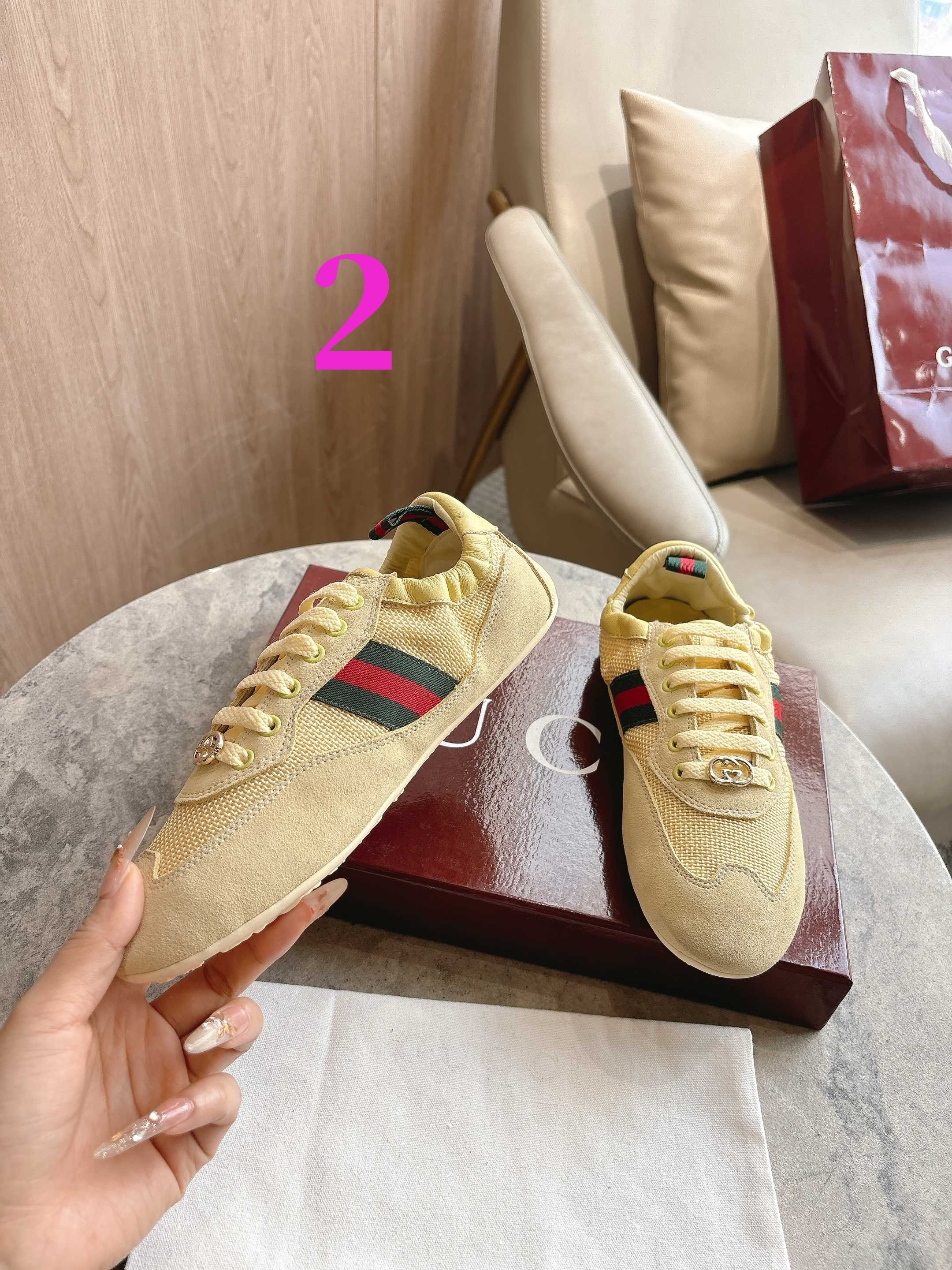 27270-Gucci-788 gallery