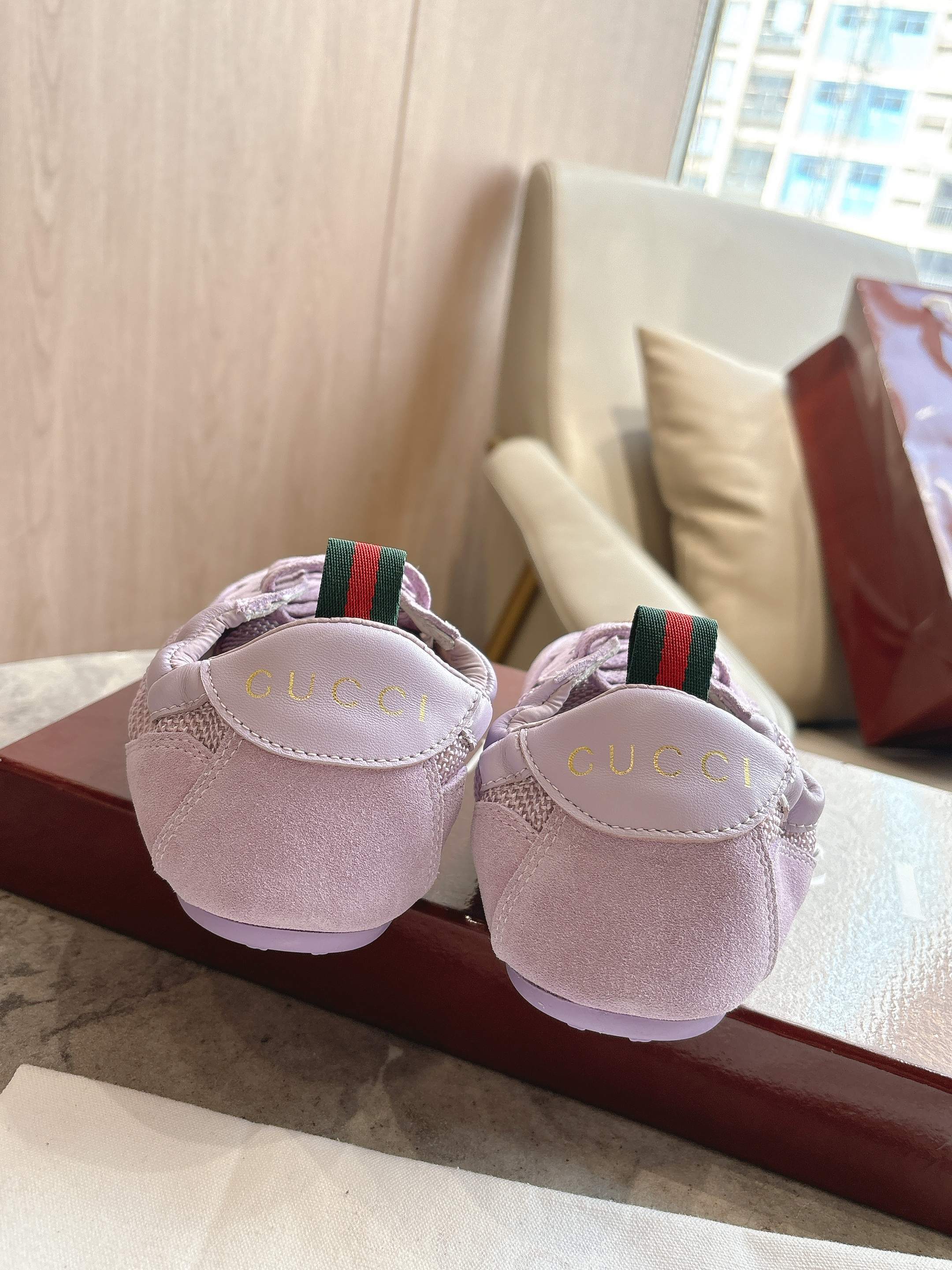 27270-Gucci-788 gallery