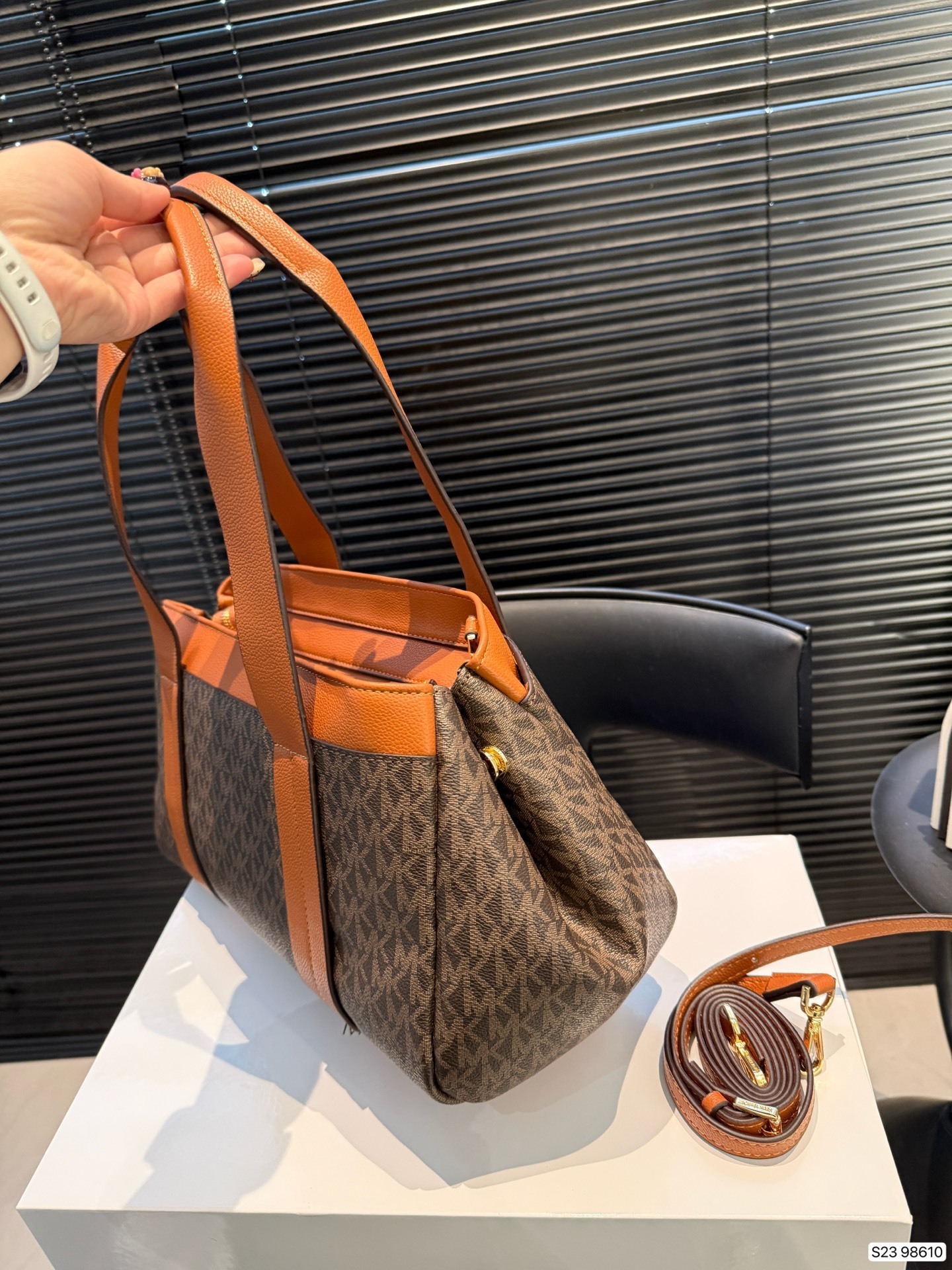 27277-MK-483 gallery