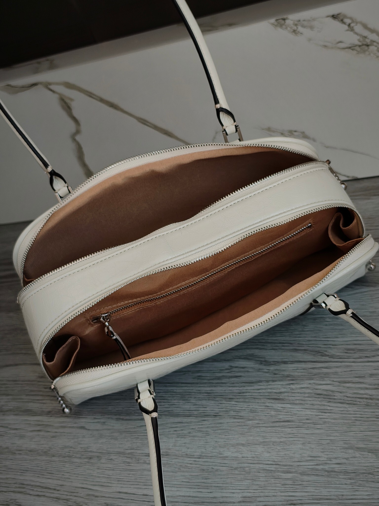 27279-Tory Burch--668 gallery