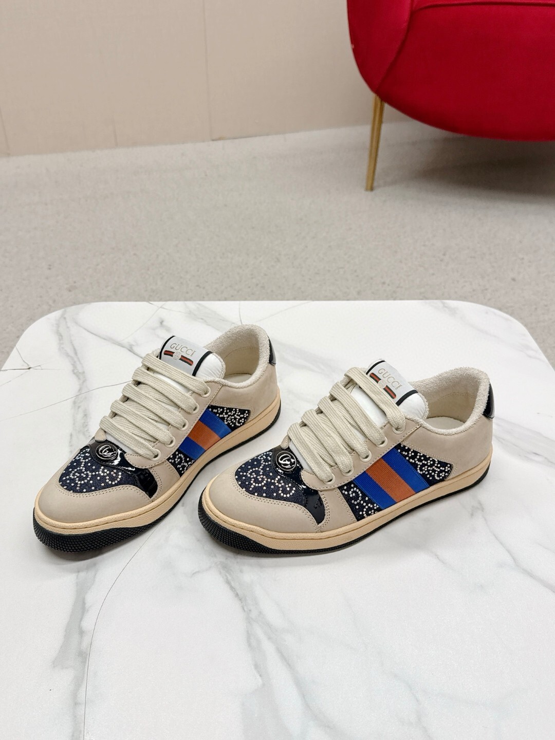 27282-Gucci-850 gallery