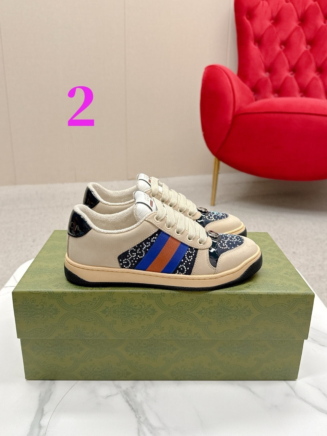 27282-Gucci-850 gallery