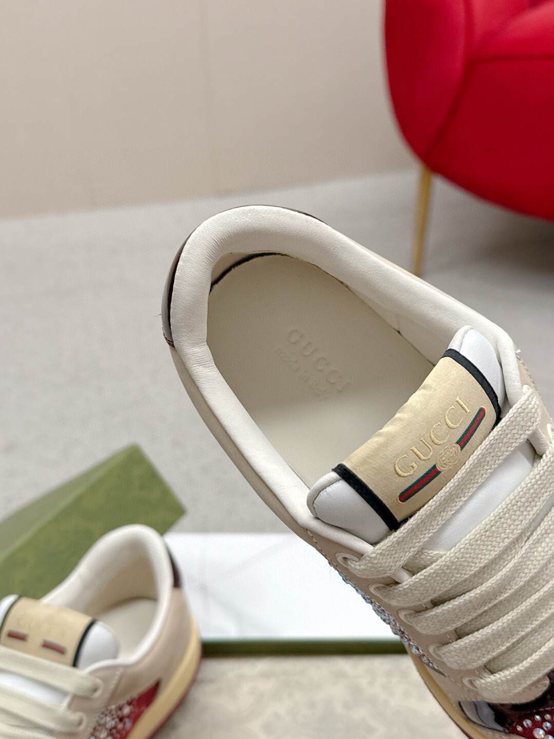 27282-Gucci-850 gallery