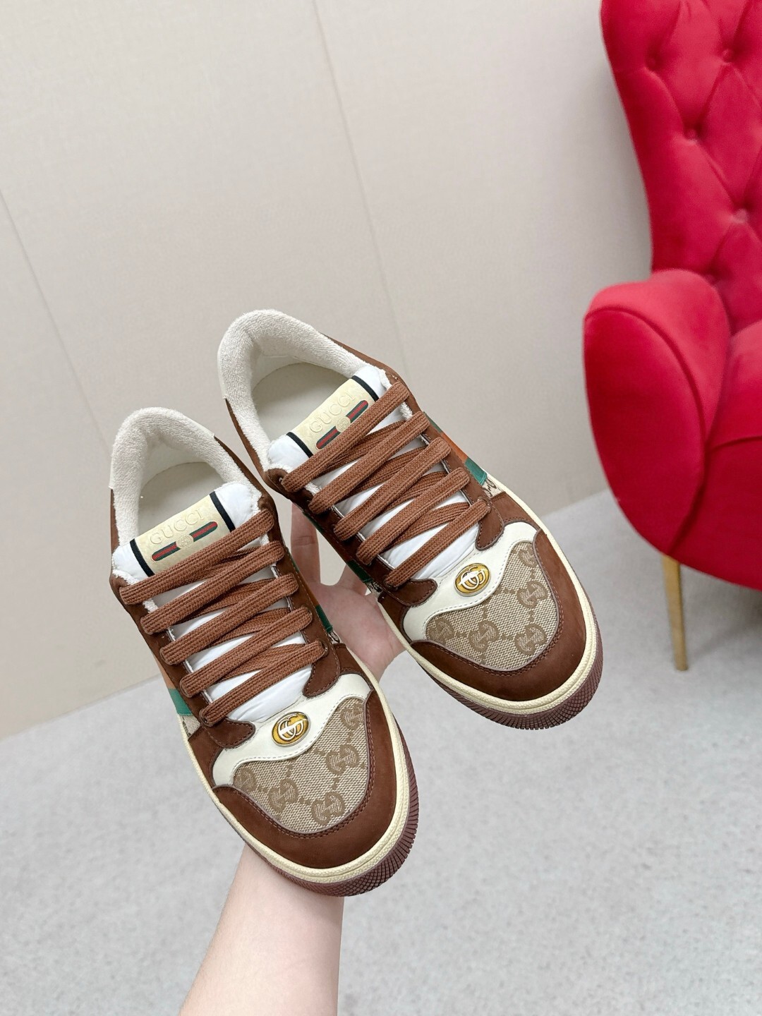 27282-Gucci-850 gallery