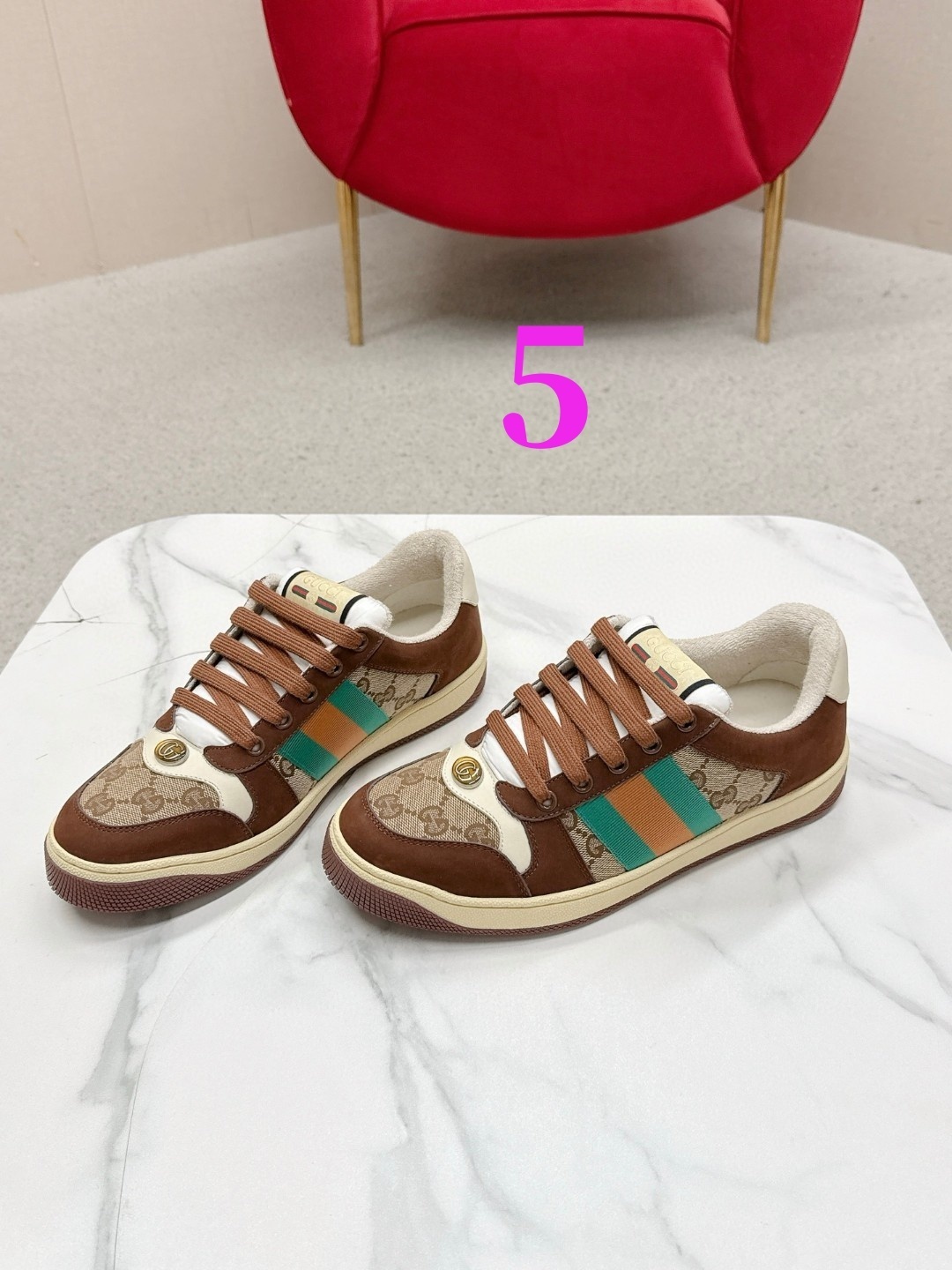 27282-Gucci-850 gallery
