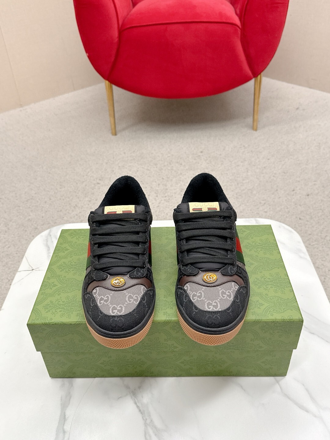 27282-Gucci-850 gallery