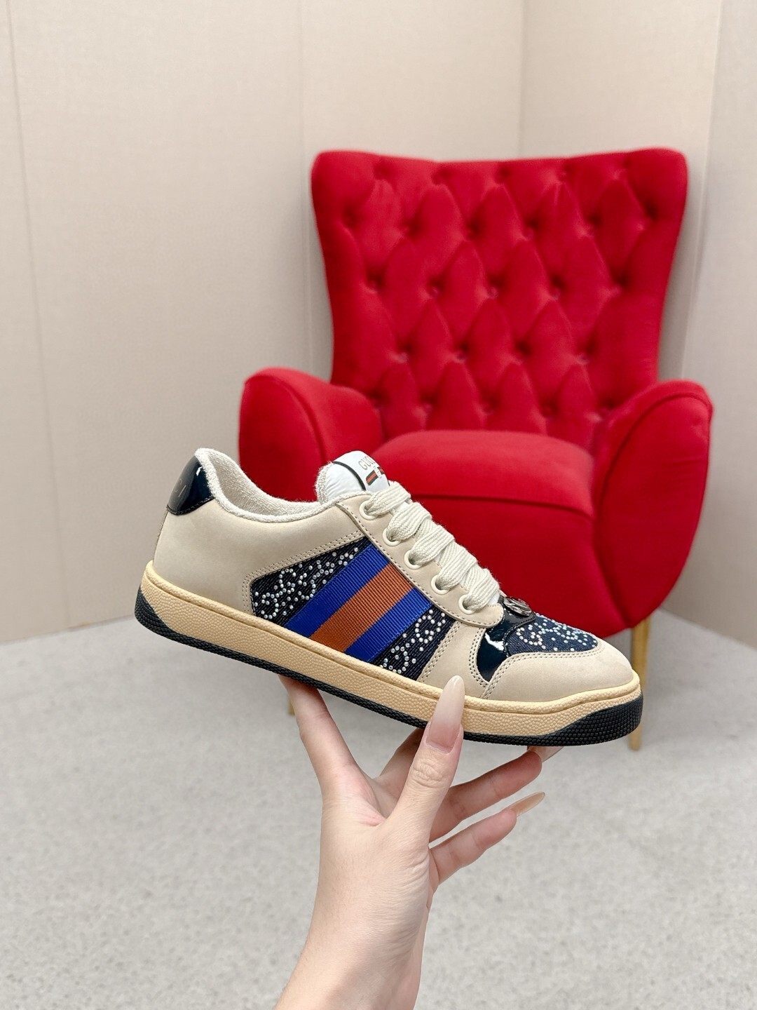 27282-Gucci-850 gallery