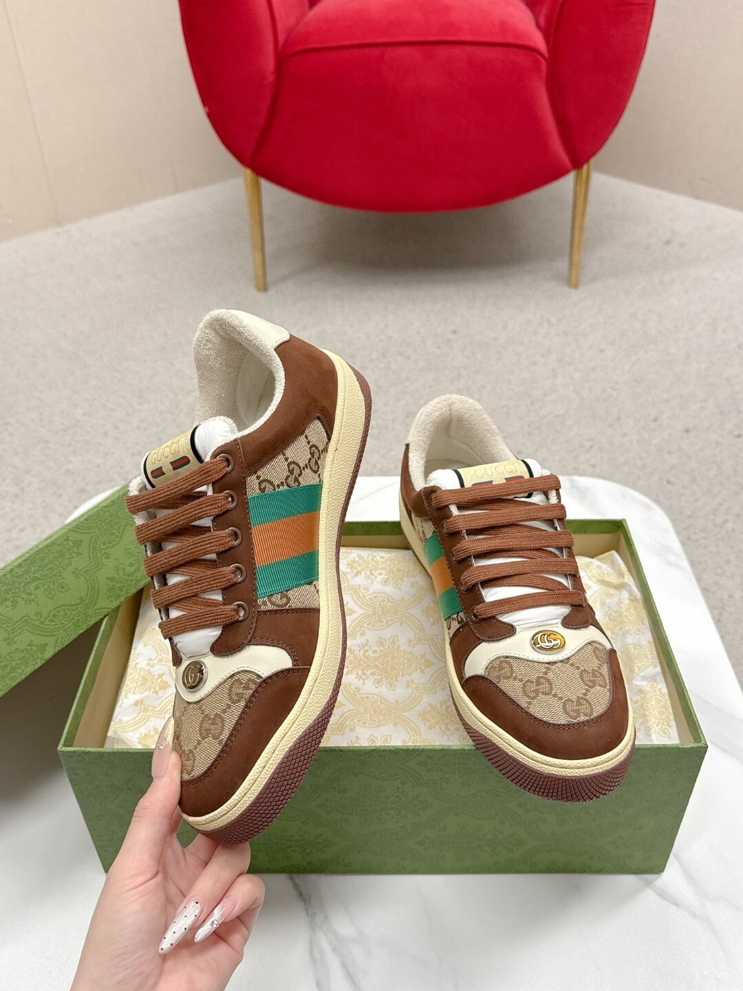 27282-Gucci-850 gallery