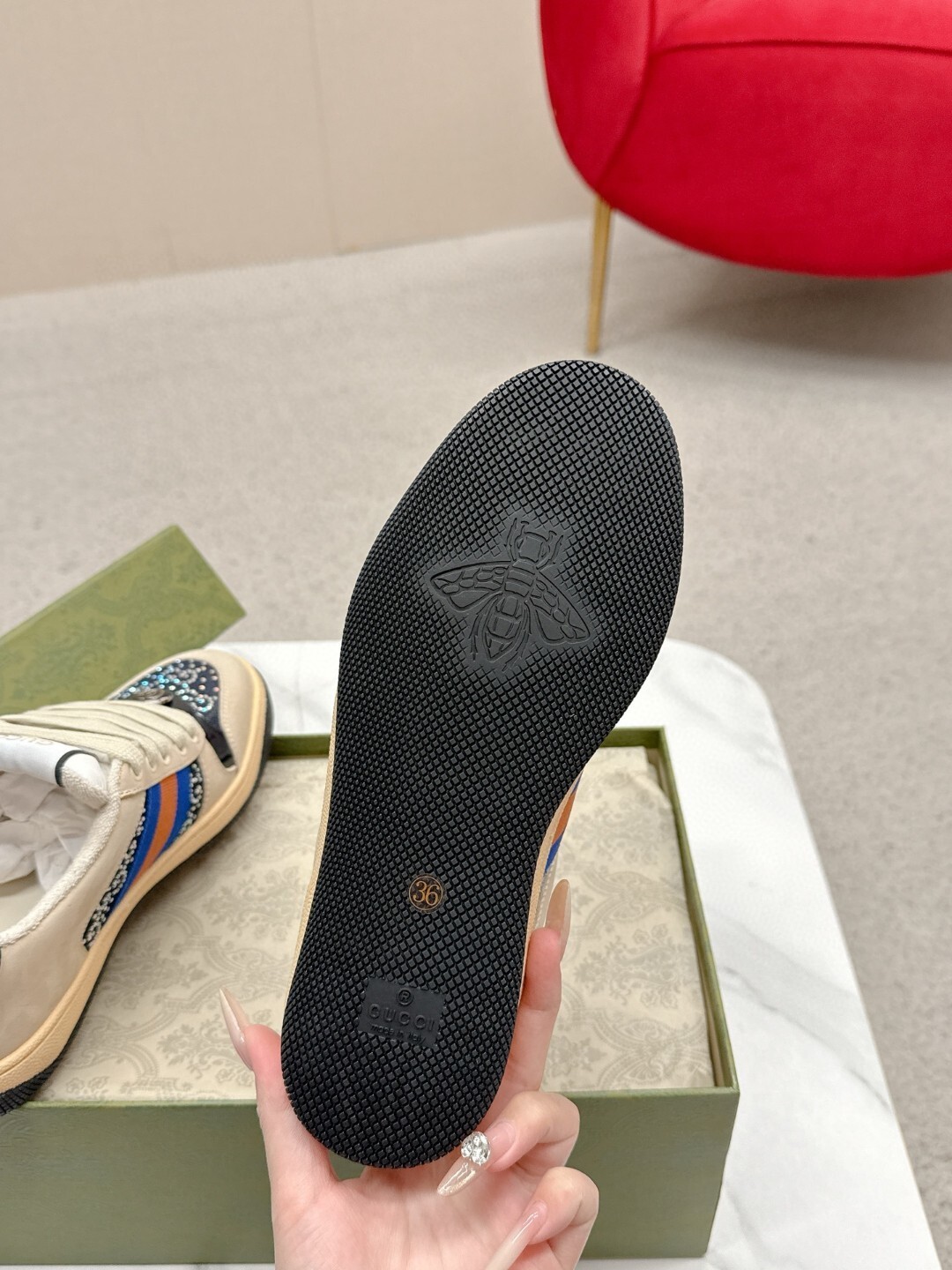 27282-Gucci-850 gallery