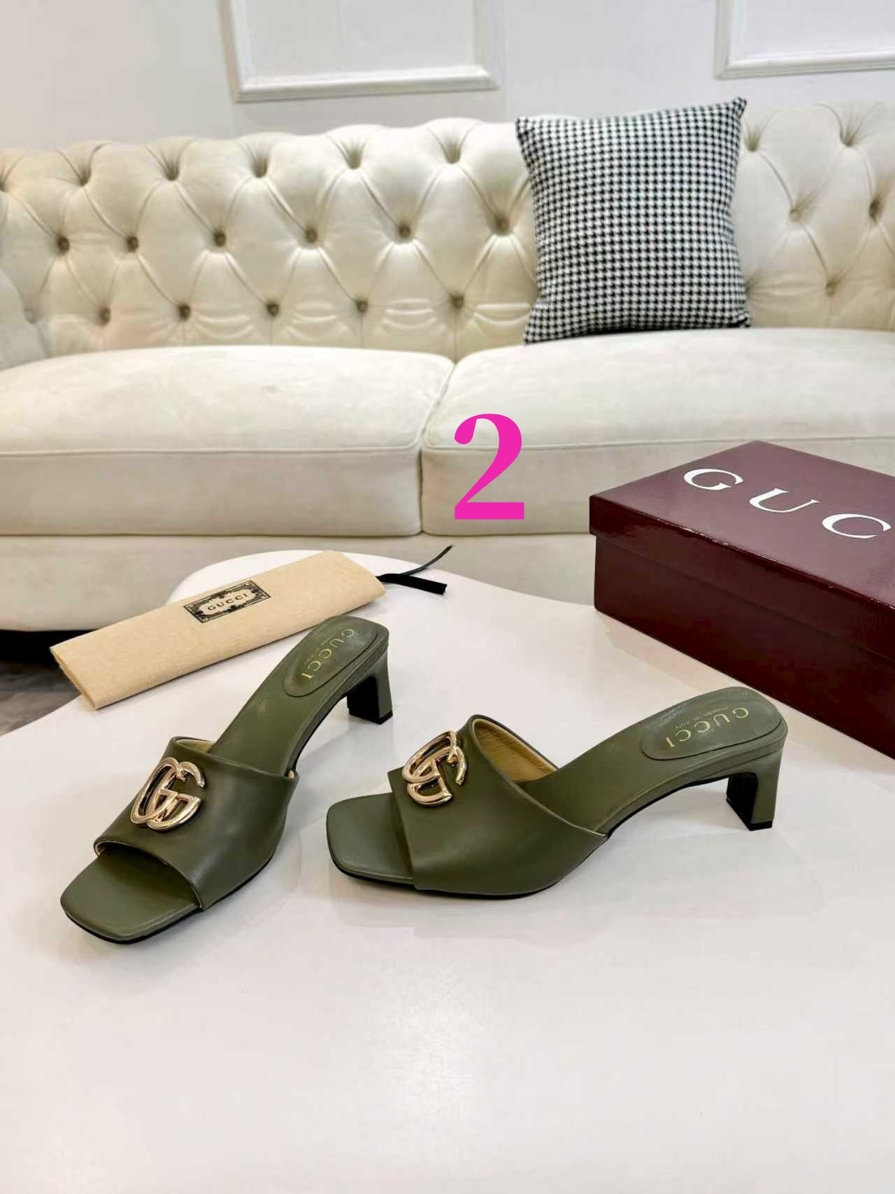 27283-Gucci-735 gallery