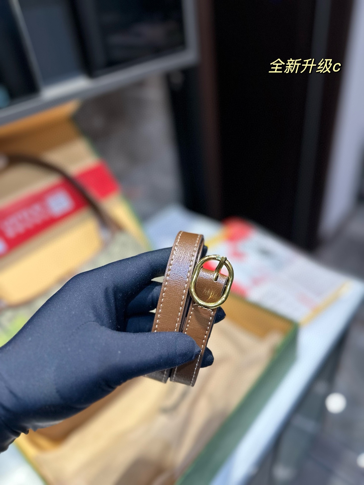 27293-Gucci-478 gallery